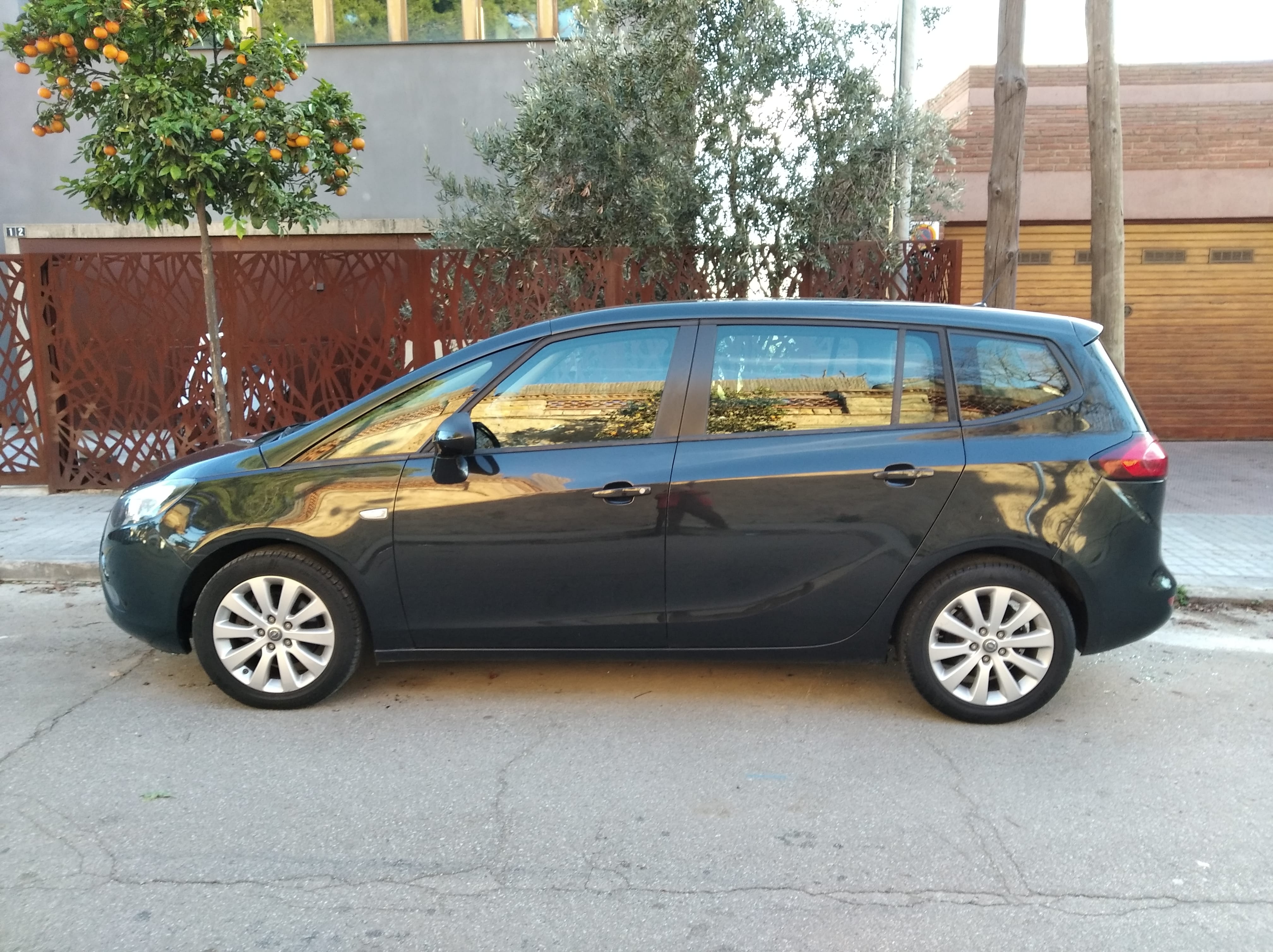 Opel Zafira Tourer 2.0 CDTi 7 plazas con Aire acondicionado