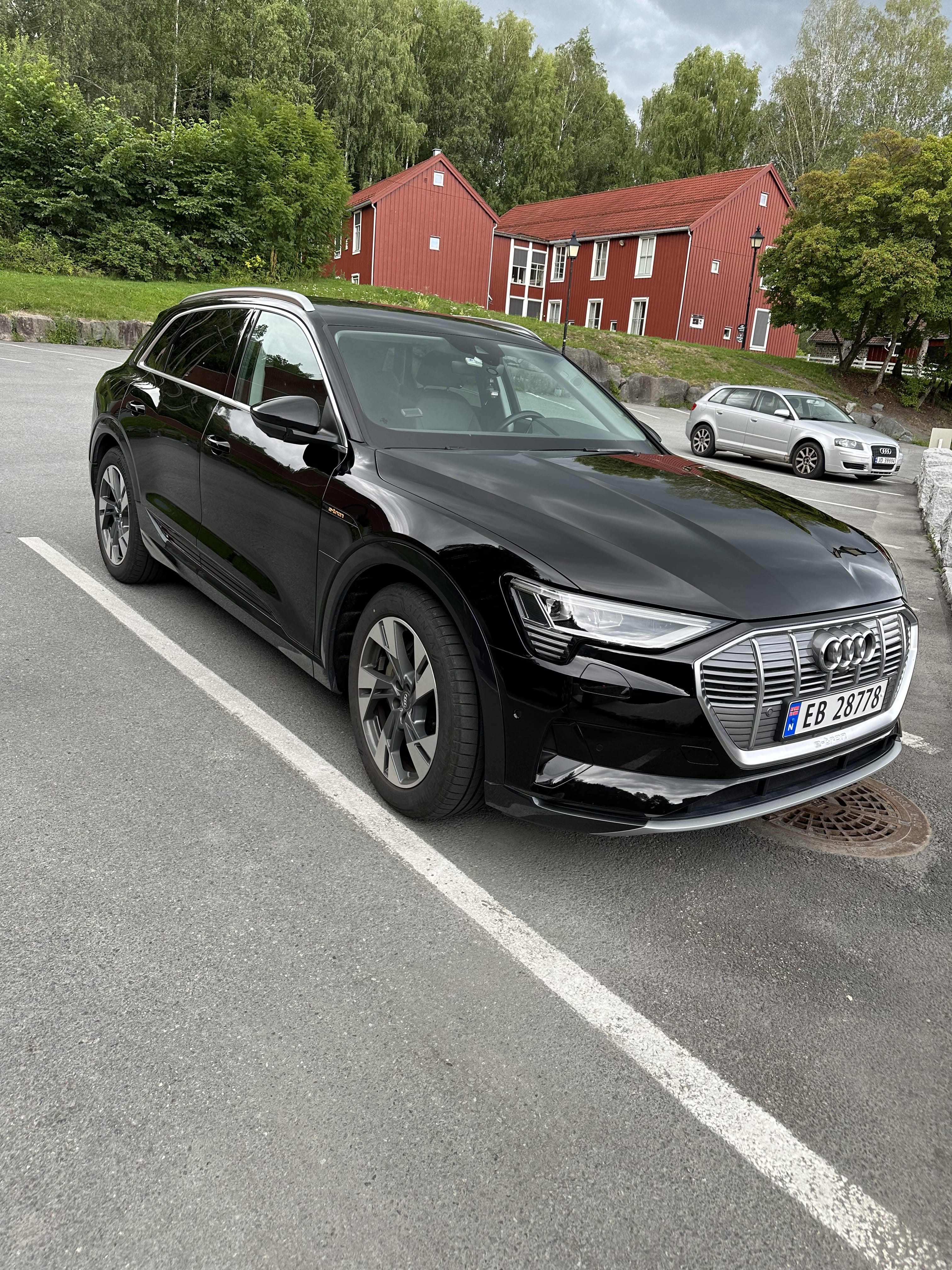 Audi e-tron, 2020, Elektrisk, automatisk