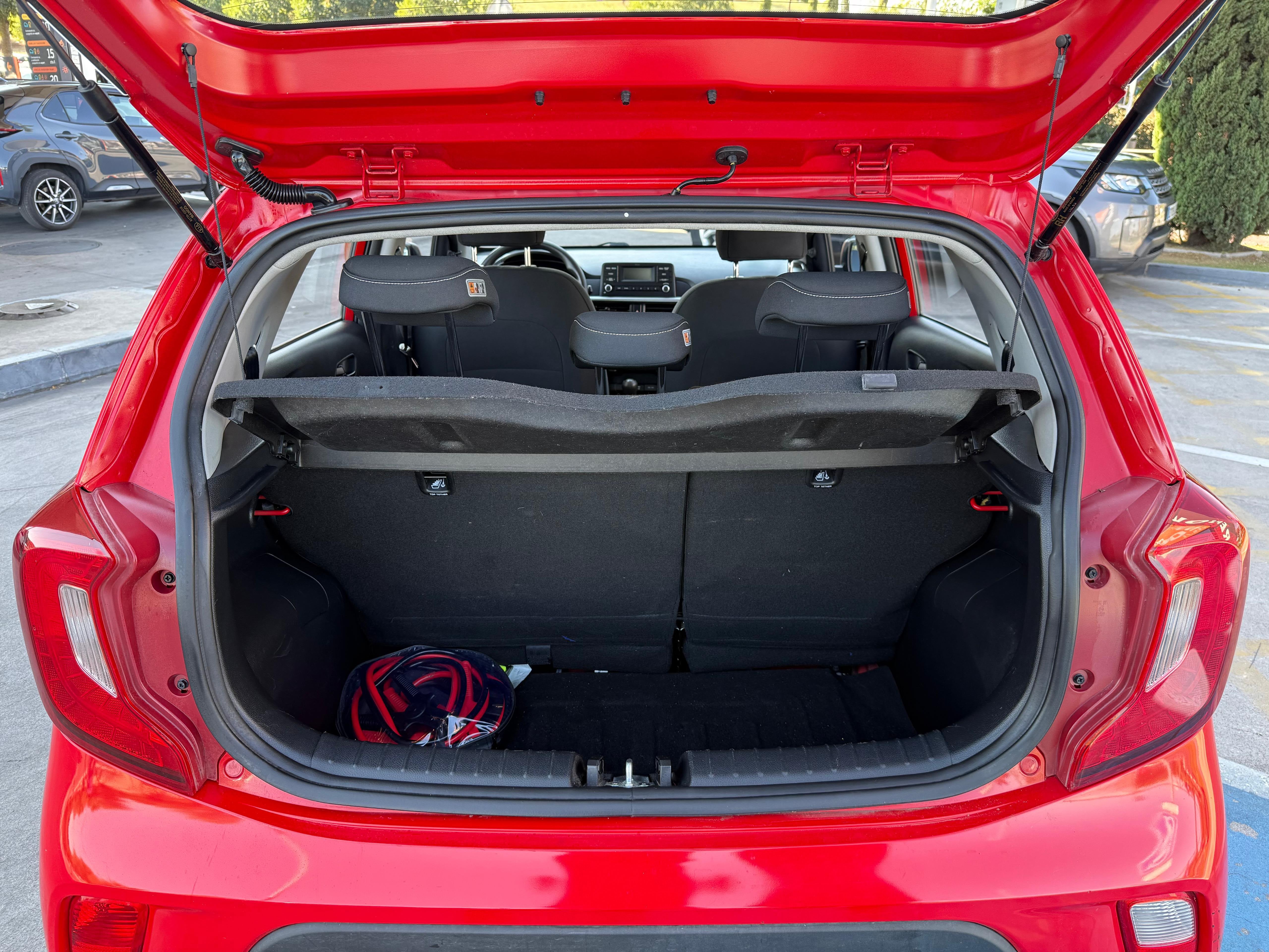 Kia Picanto 1.0 CVVT con Puertos de carga USB
