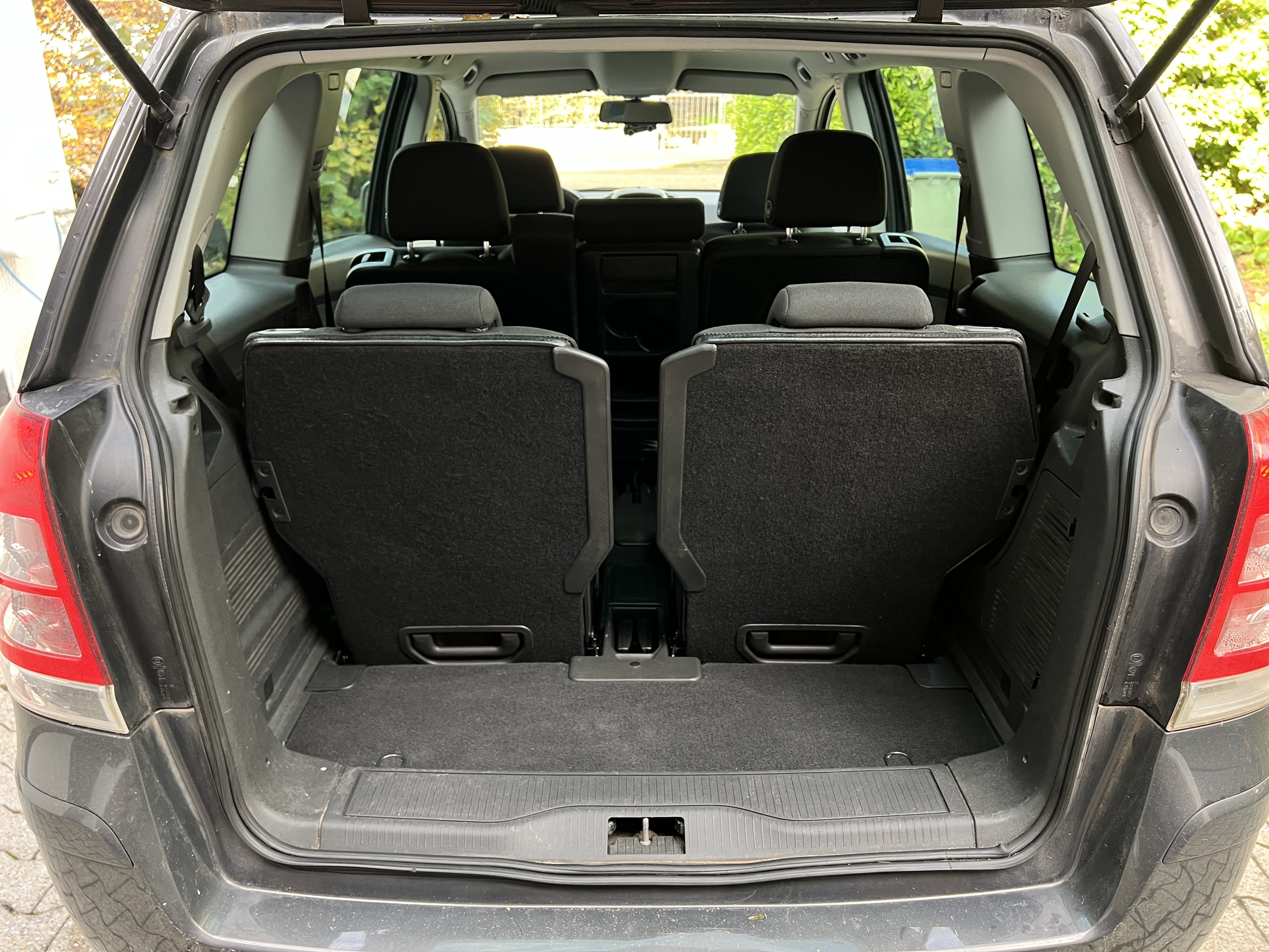 Opel Zafira 1.8 140CV - 7 places avec Siège bébé