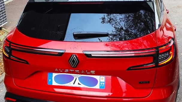 Renault Austral E-Tech full hybrid iconic E-Tech full hybrid 200 avec Régulateur de vitesse