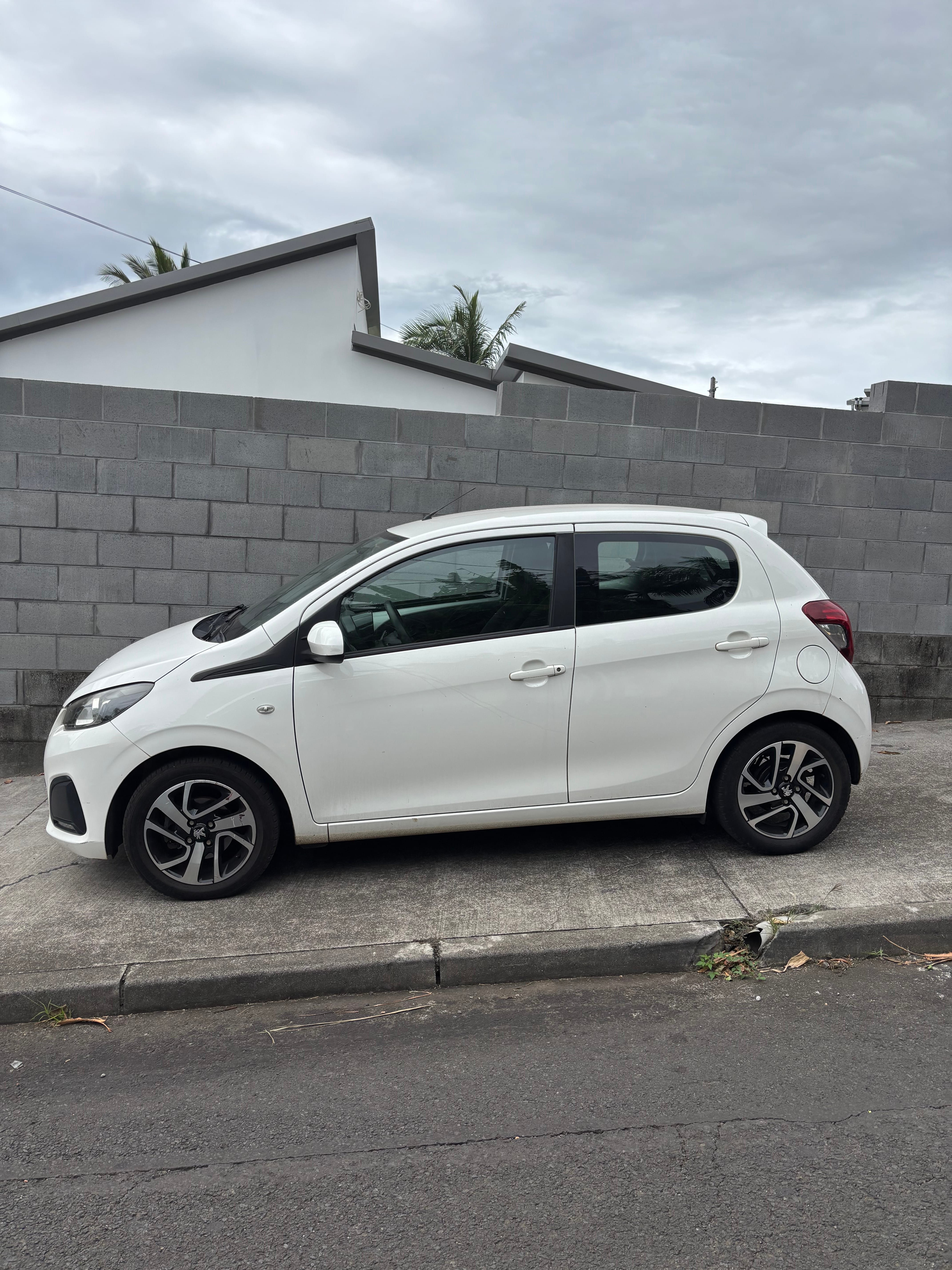 Peugeot 108 avec Climatisation