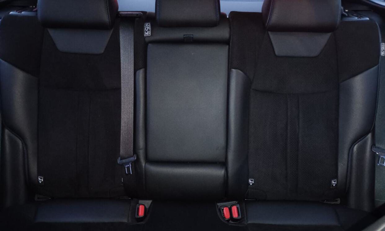 Toyota RAV 4 Hybride avec Quatre roues motrices