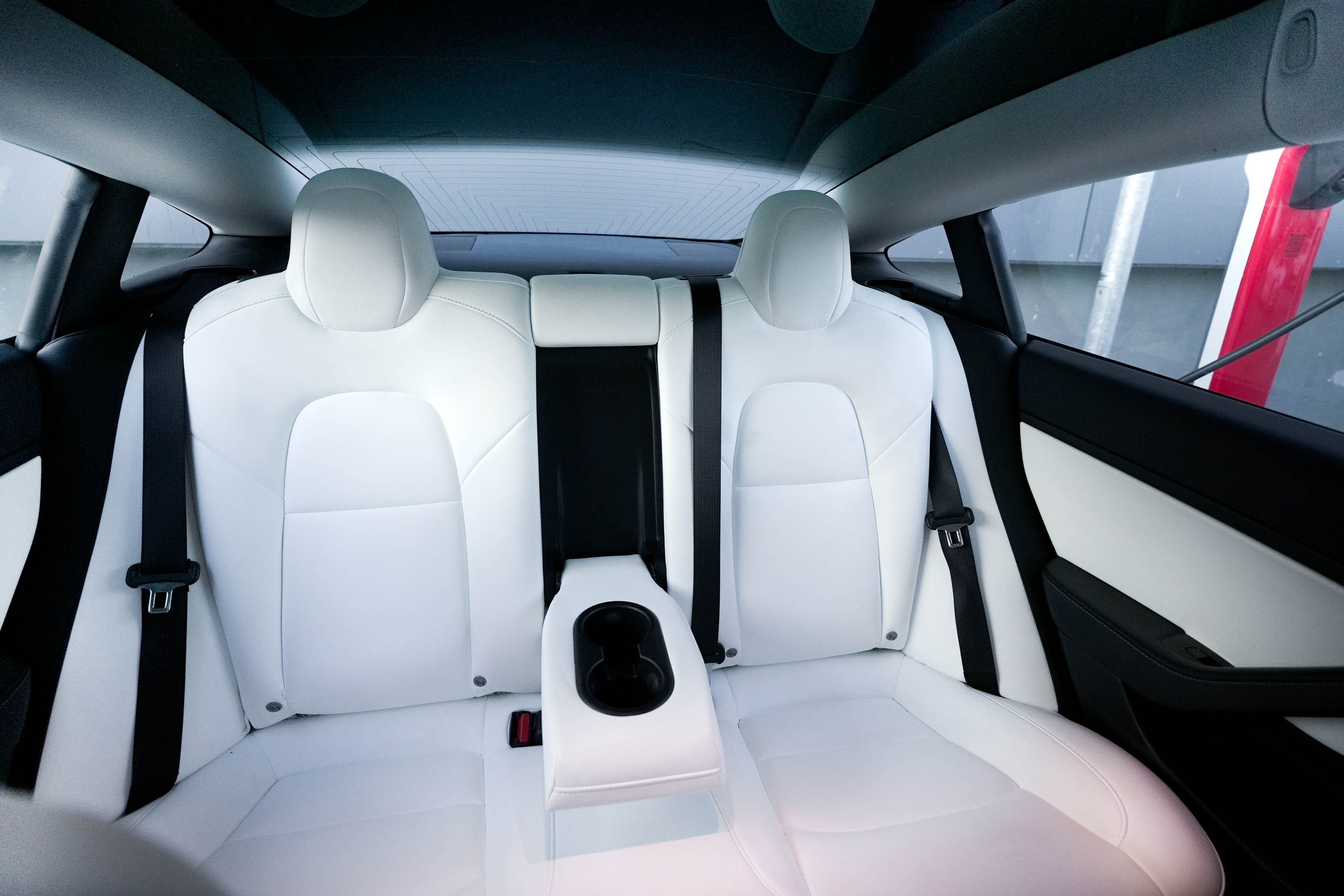 Tesla Model 3 avec Entrée audio / iPod