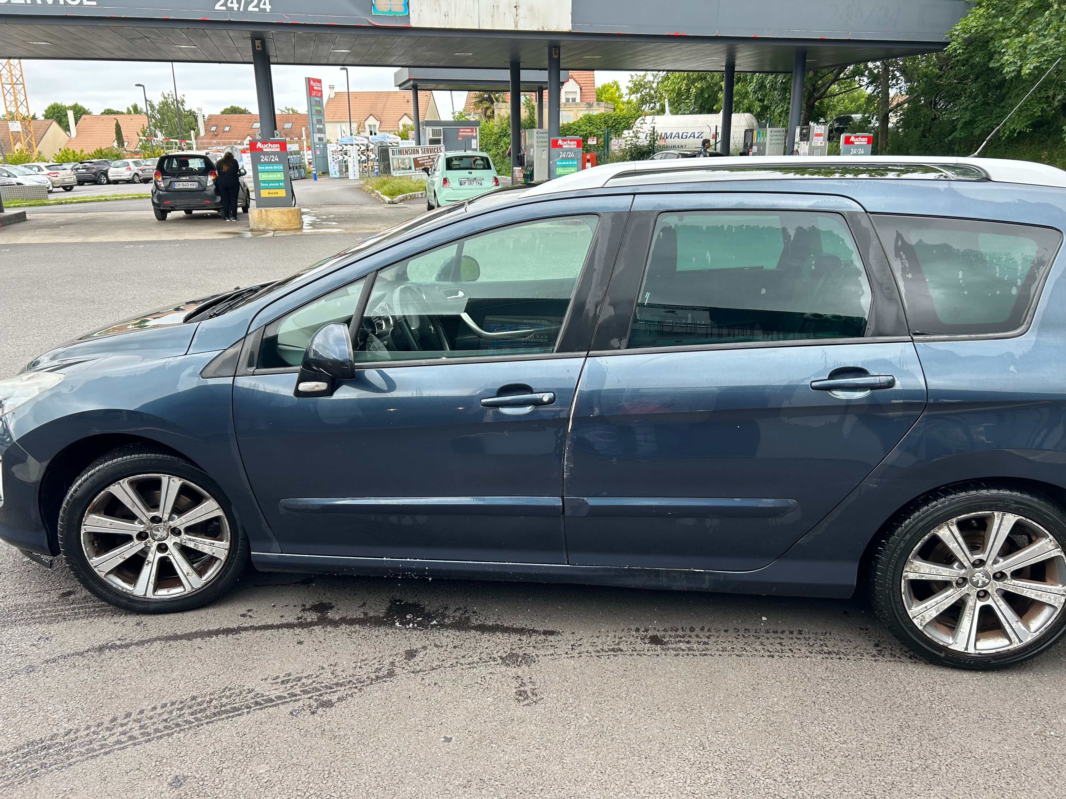 Peugeot 308 SW avec Climatisation