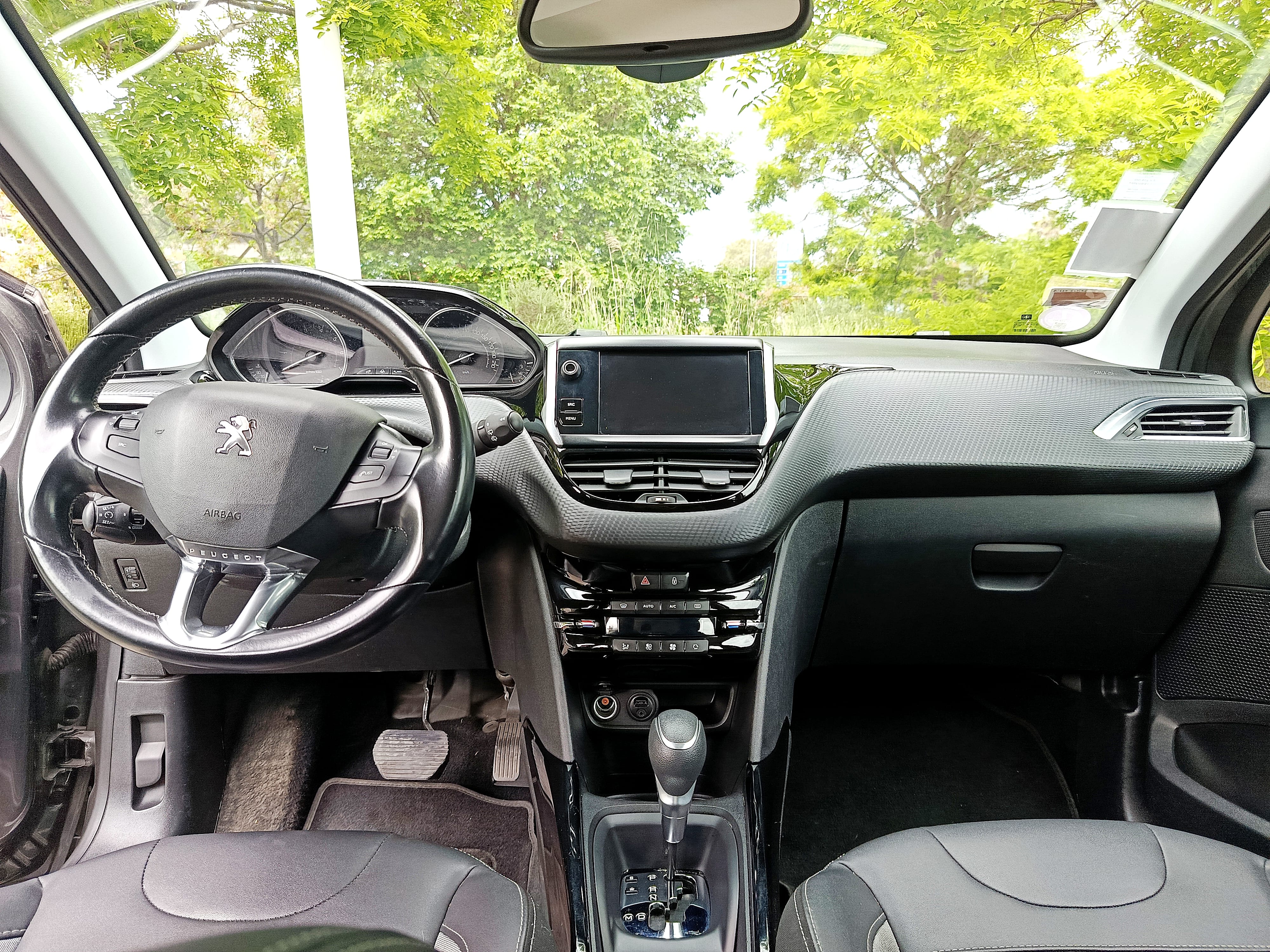 Peugeot 2008 avec Régulateur de vitesse