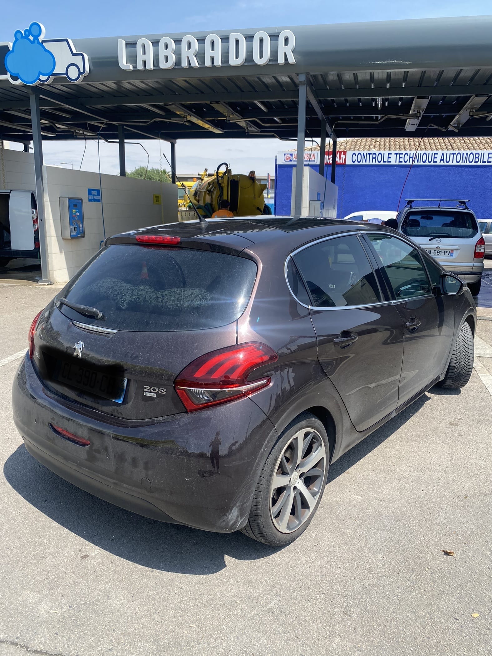 Peugeot 208 avec Climatisation