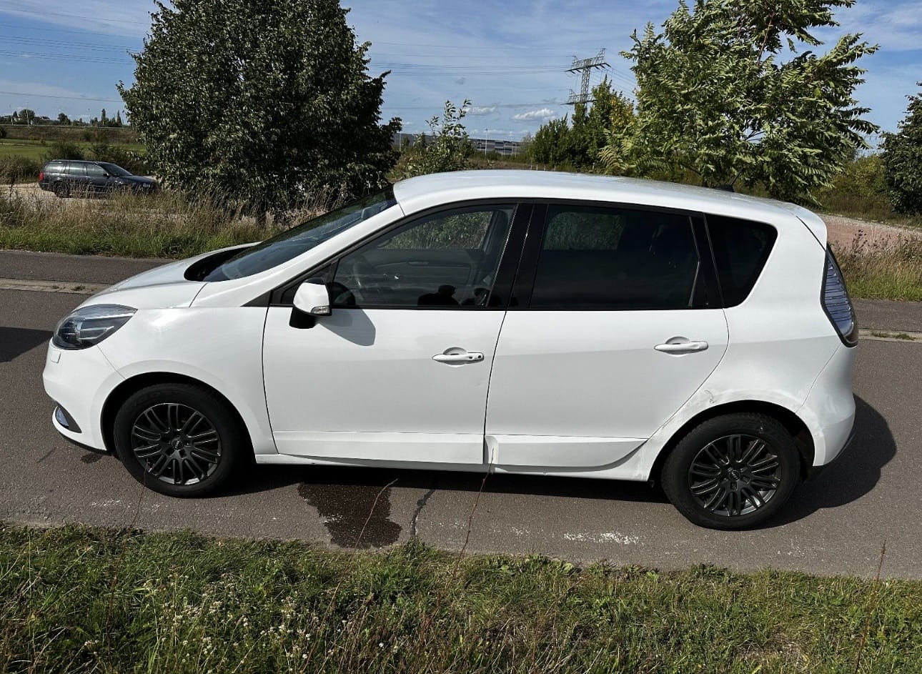 Renault Grand Scenic mit Navigationsgerät