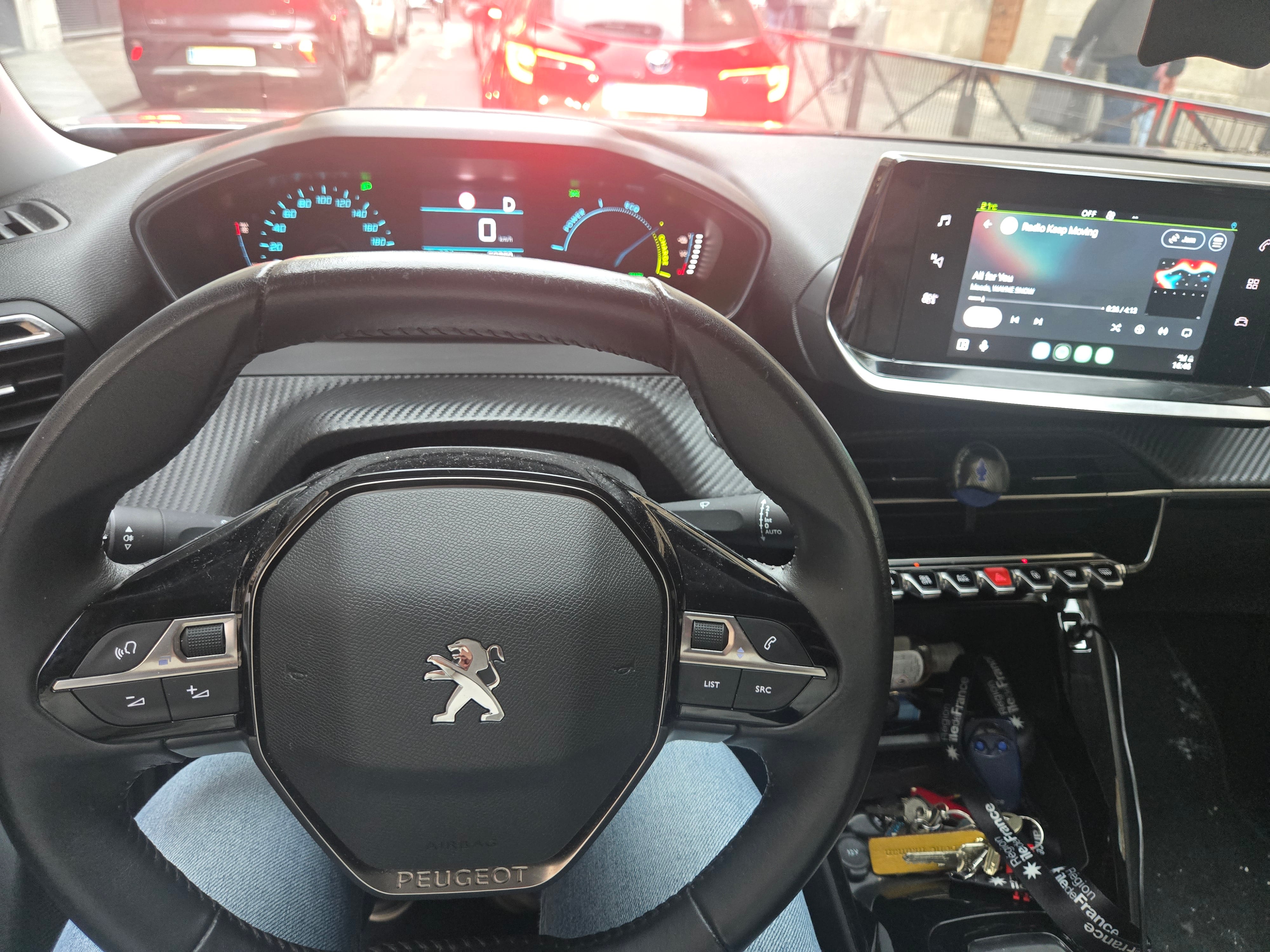 Peugeot e-2008 with Bluetooth audio