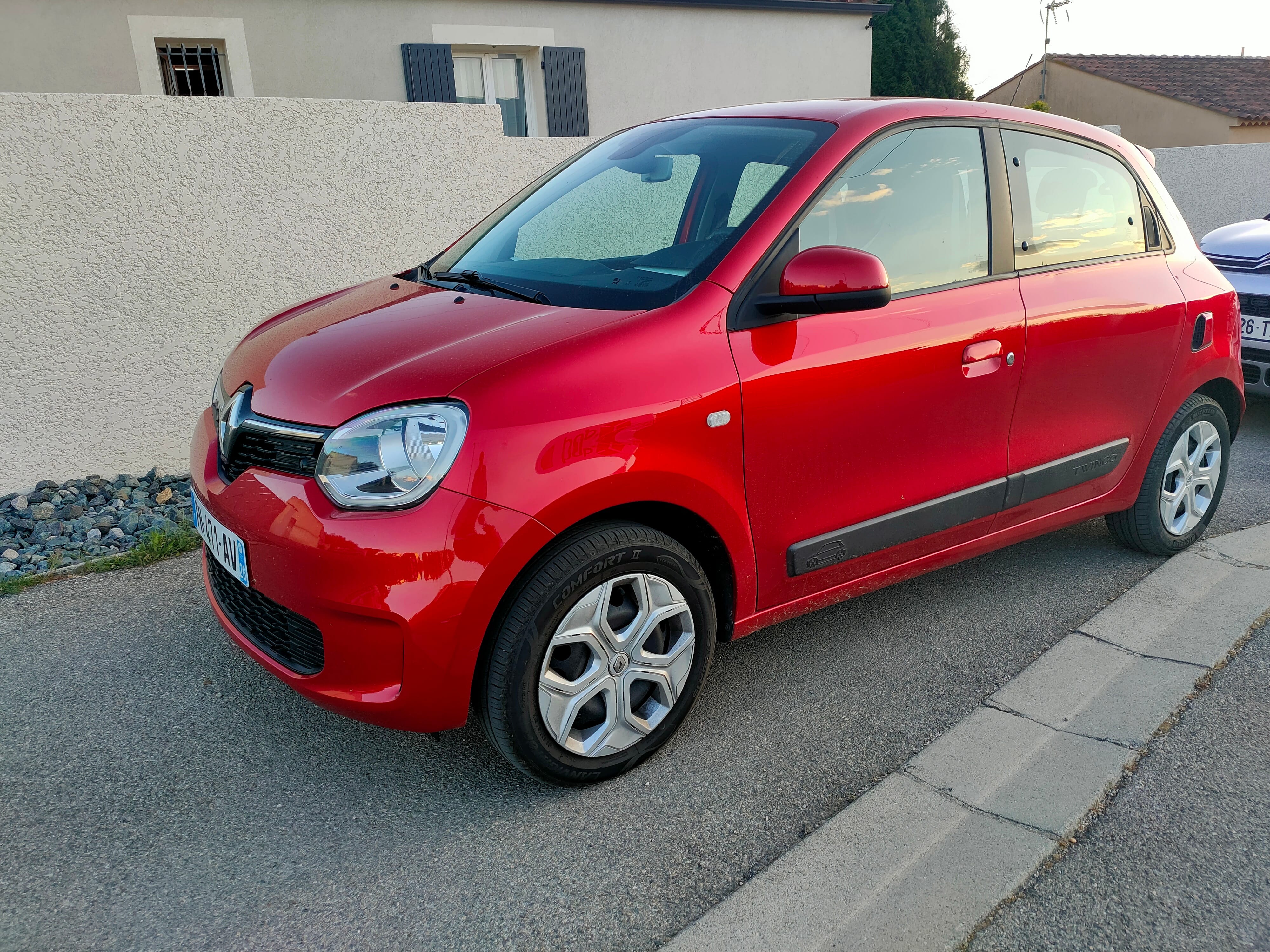 Renault Twingo III, 2019, Essence 95