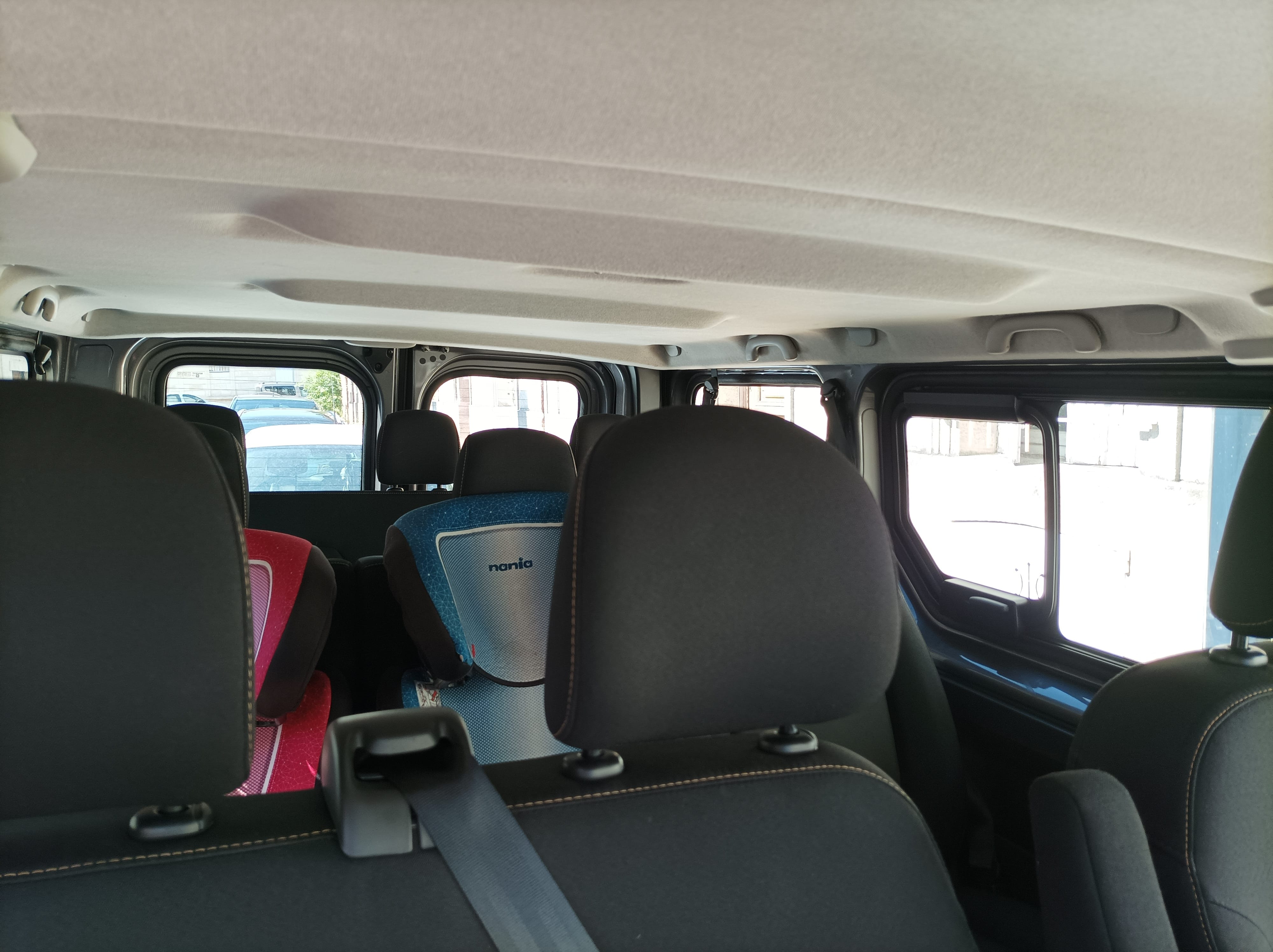 Renault Trafic Passenger avec GPS