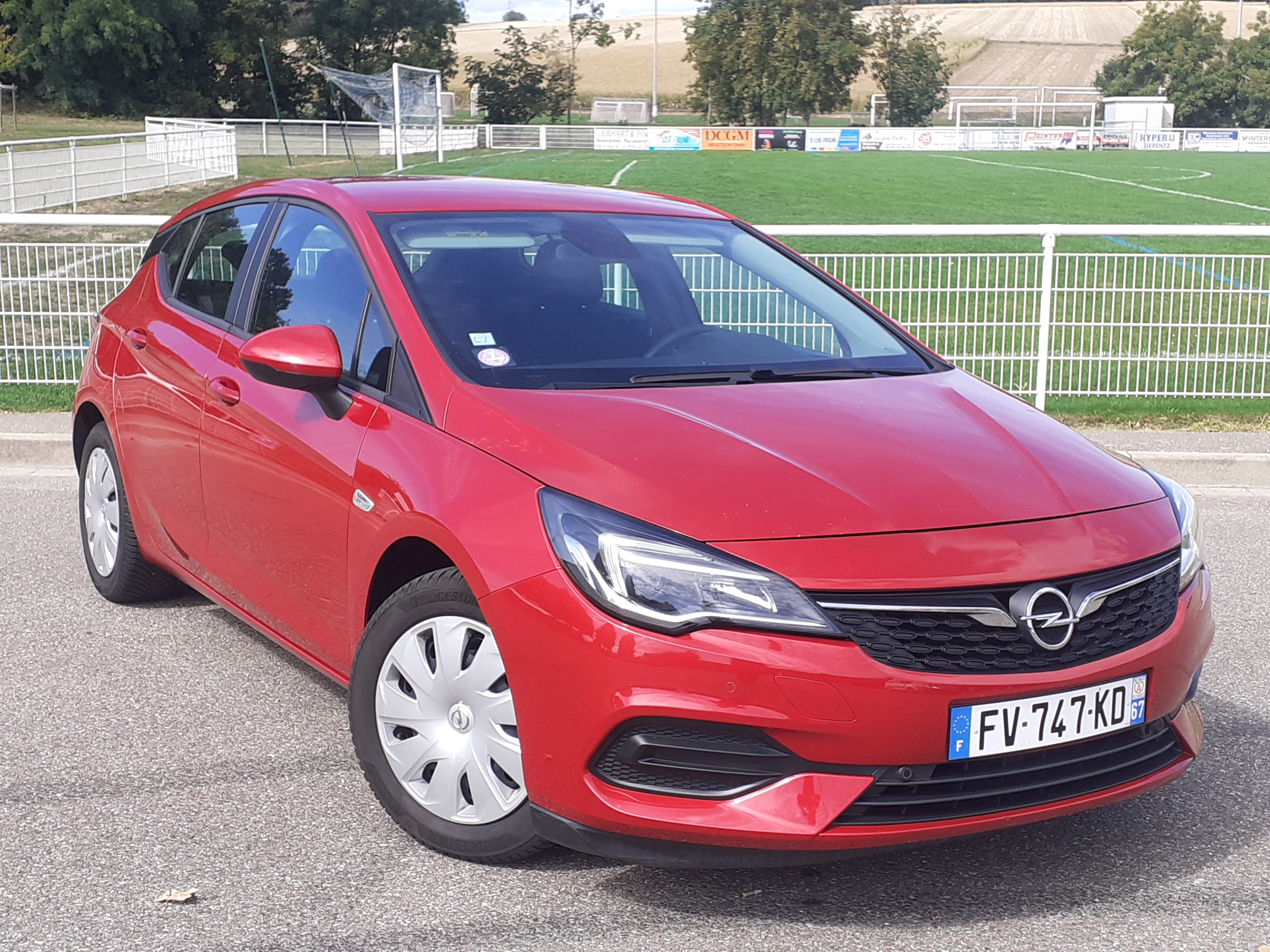 Opel Astra 1.2 Turbo 110 + Vignette Suisse 26 avec Régulateur de vitesse