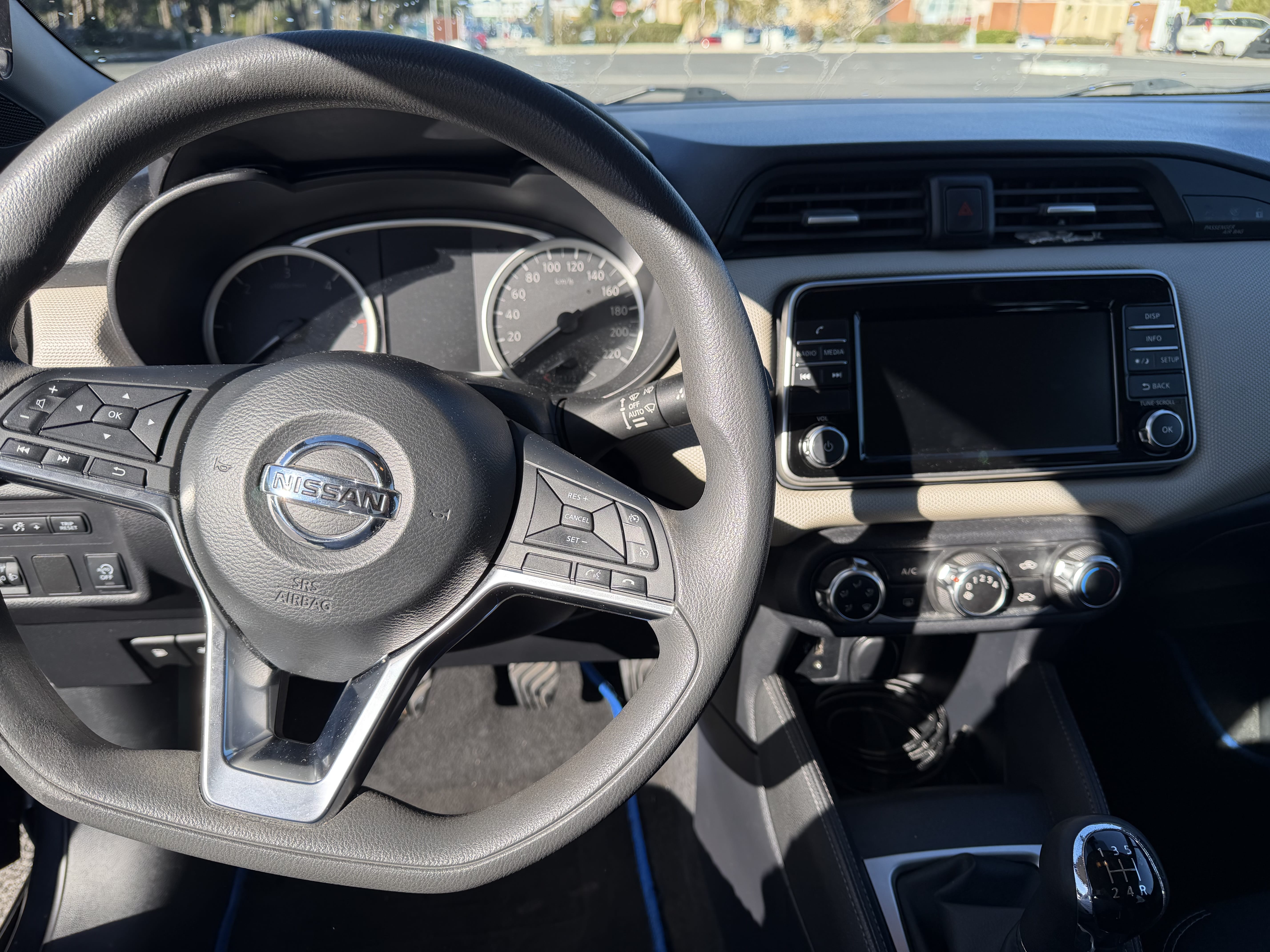 Nissan Micra avec Attelage