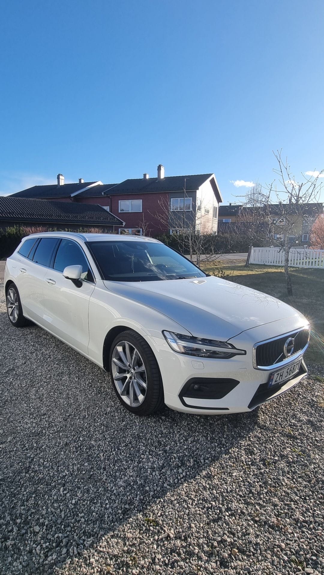 Volvo V60, 2019, Diesel, automatic