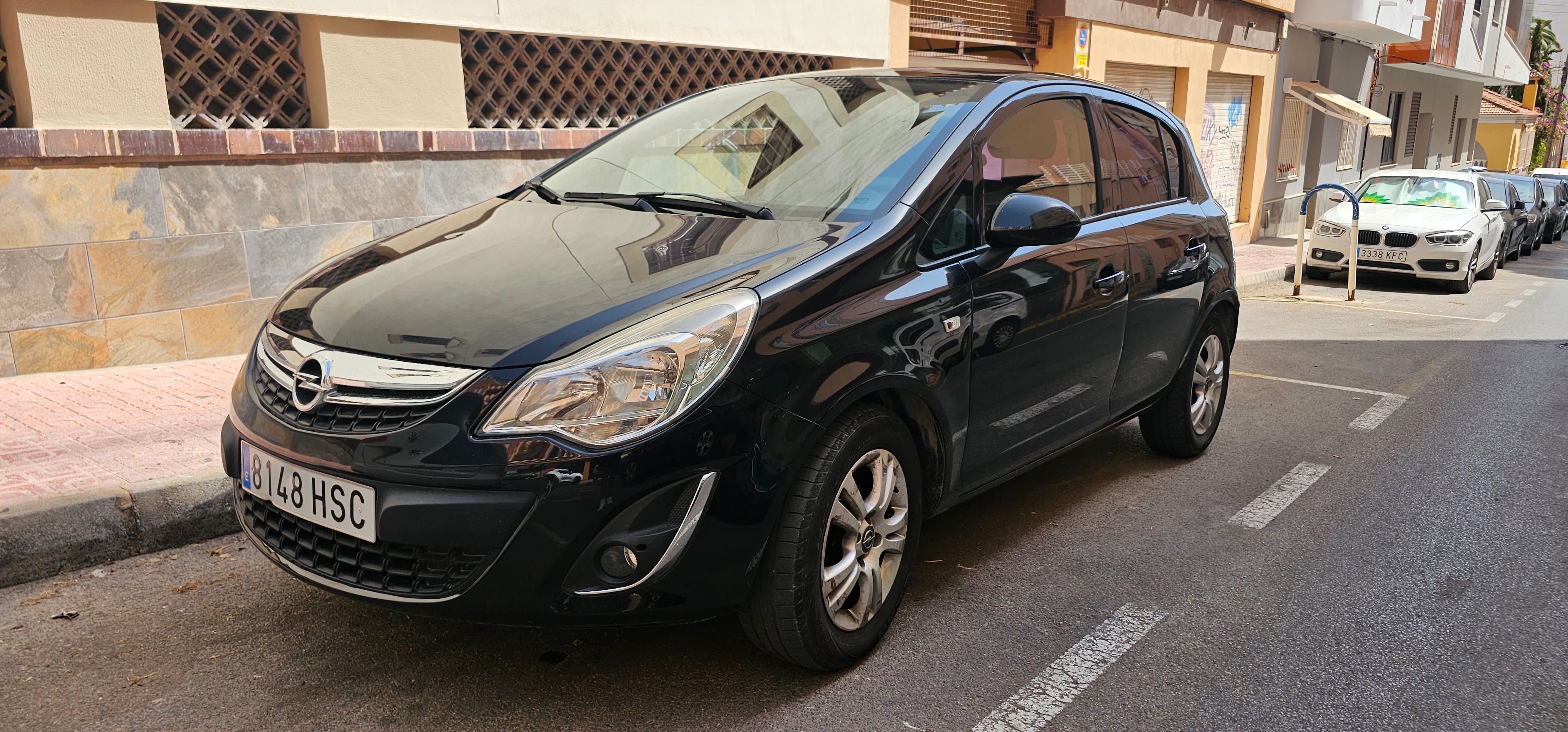 Opel Corsa gazoline, 2013, Gasolina 98