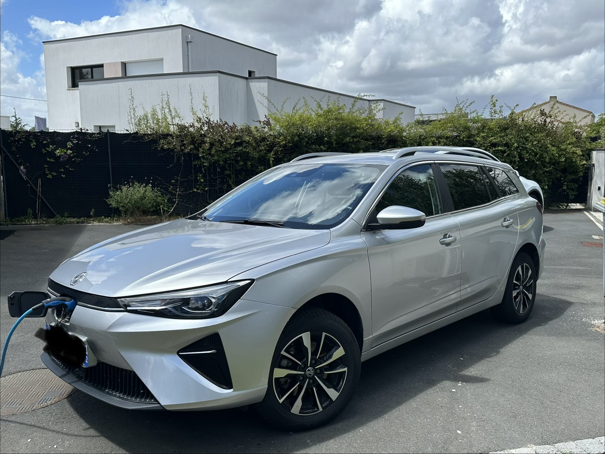 MG MG5 avec Climatisation