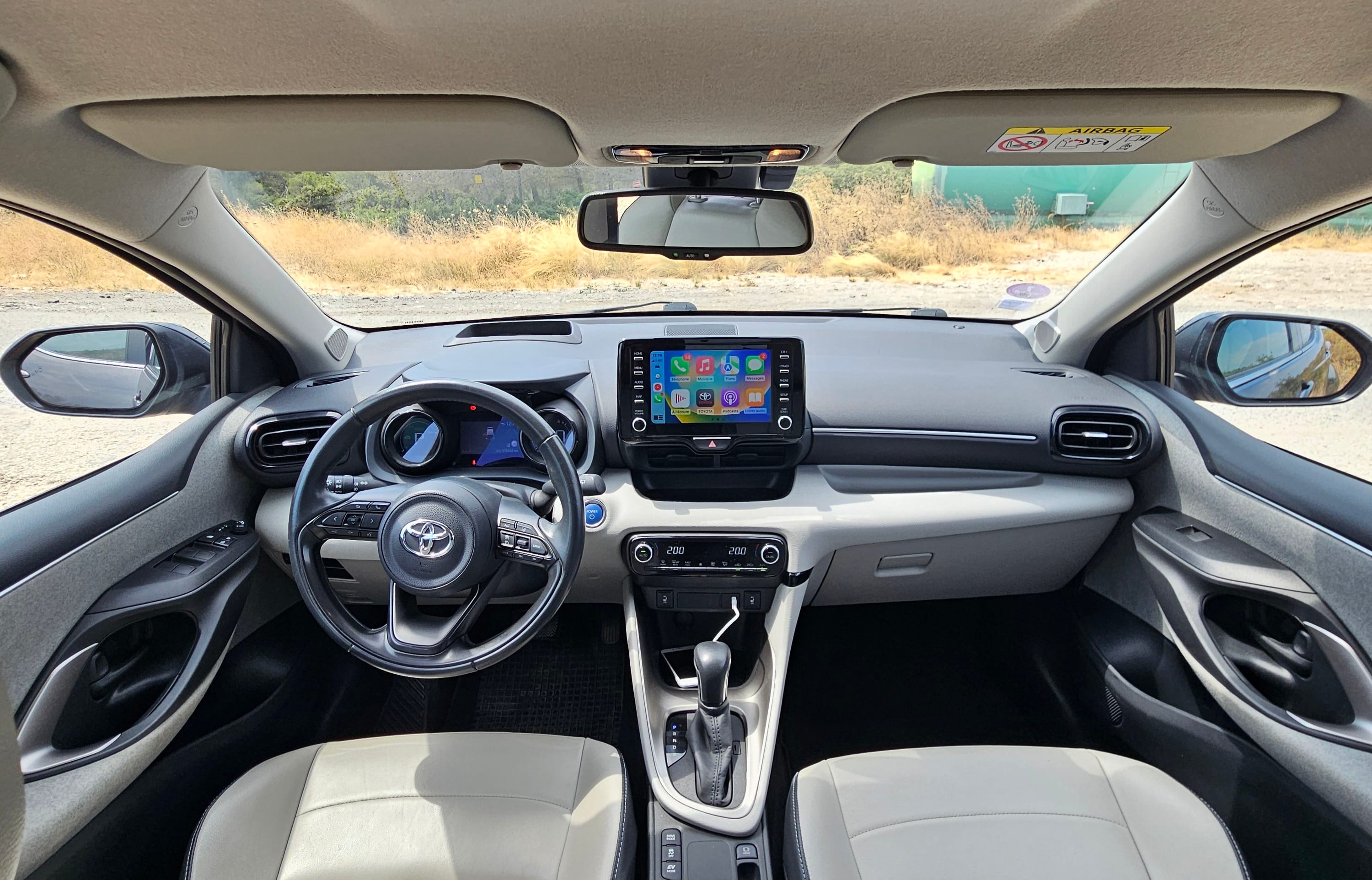 Toyota Yaris Hybride con GPS