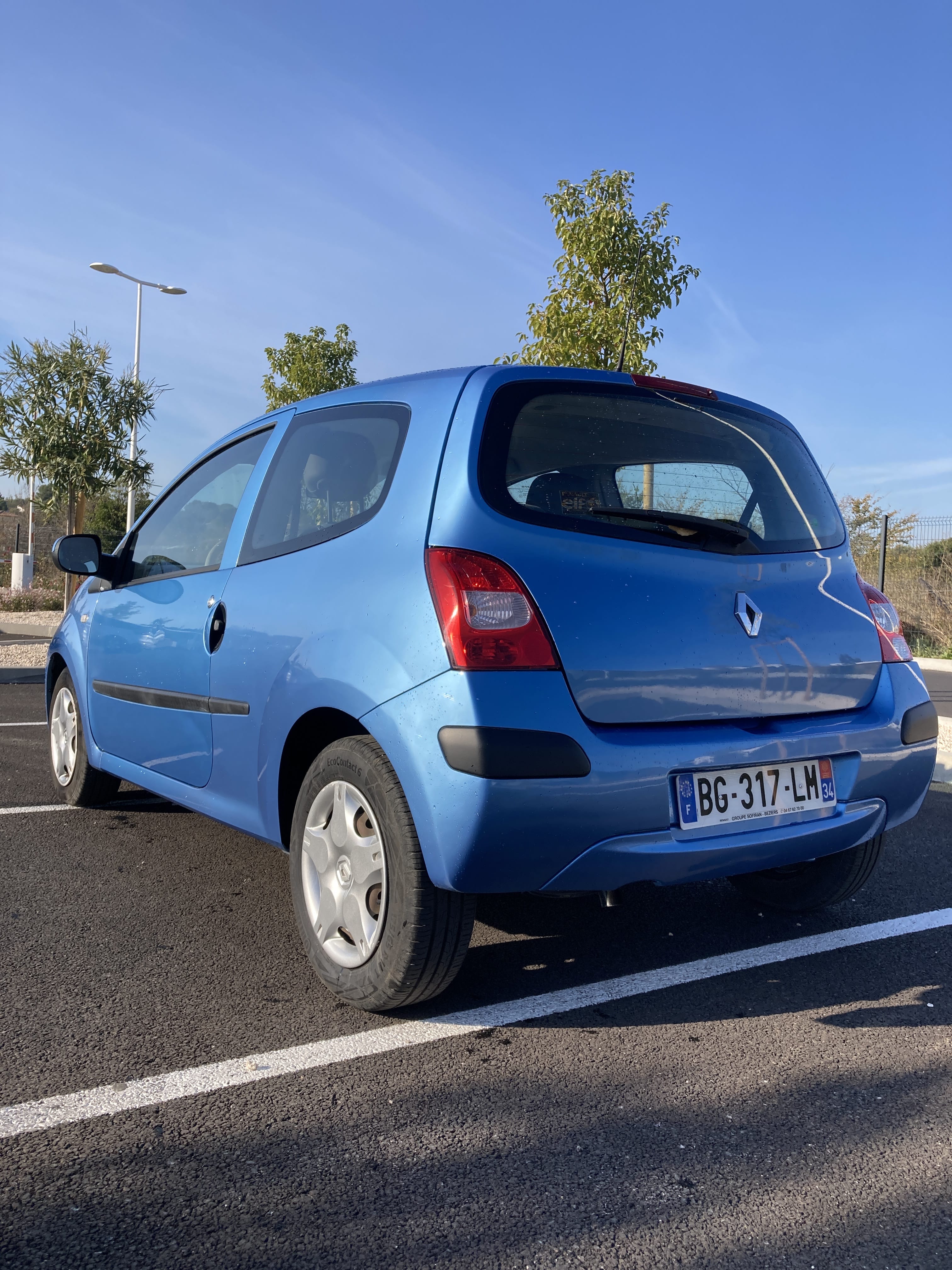 Renault Twingo avec Siège bébé