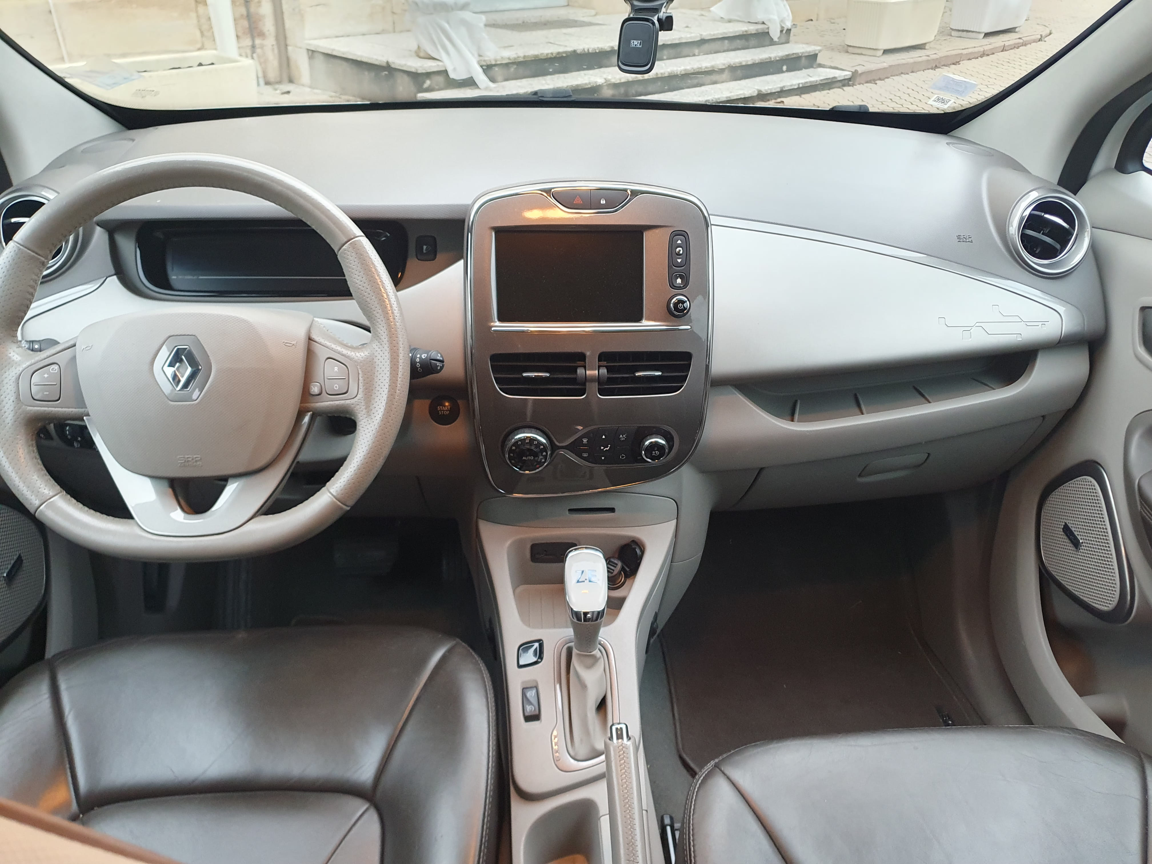 Renault ZOE Edition One Bose avec Régulateur de vitesse