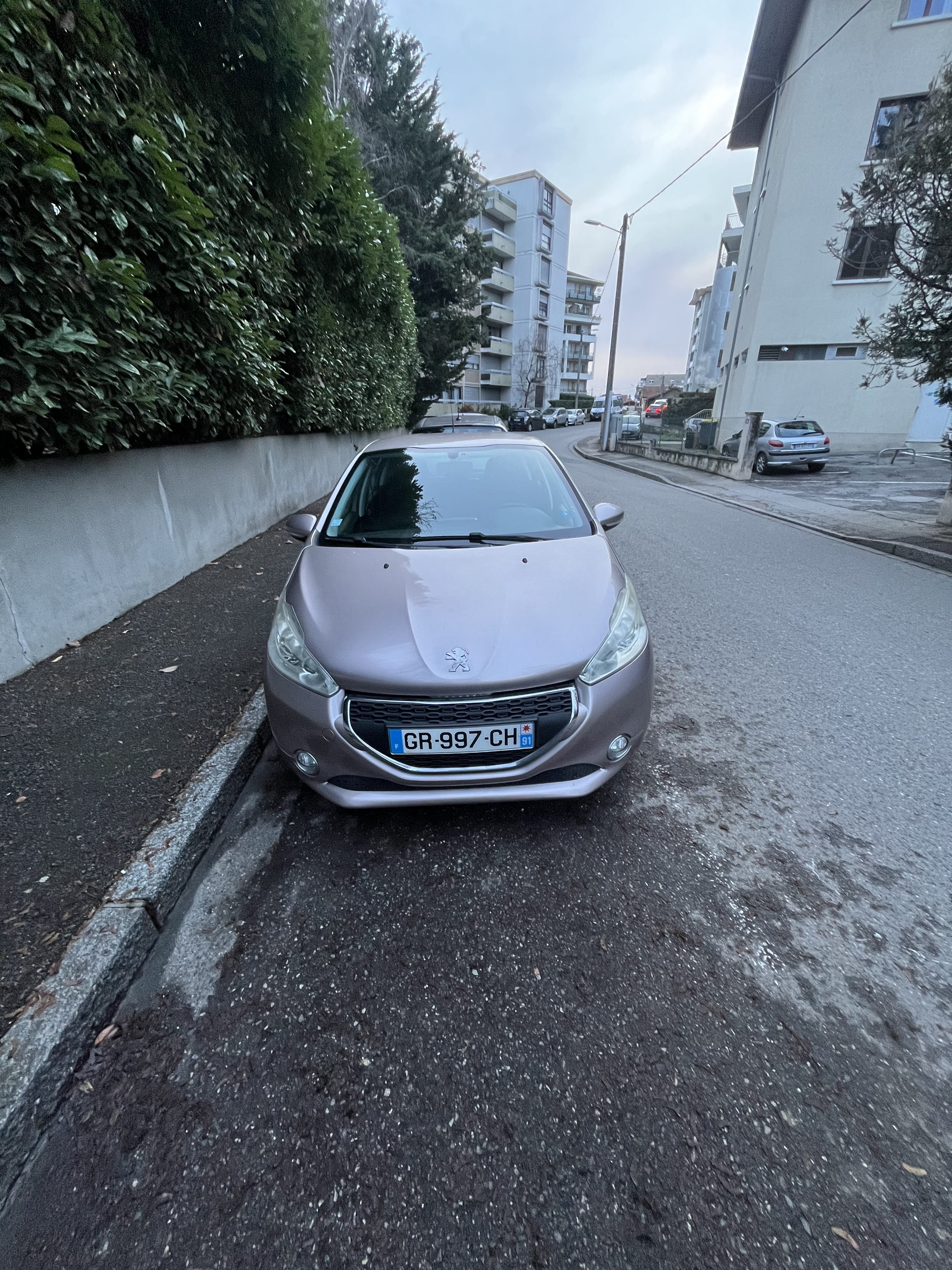 Peugeot 208, 2013, Essence 95