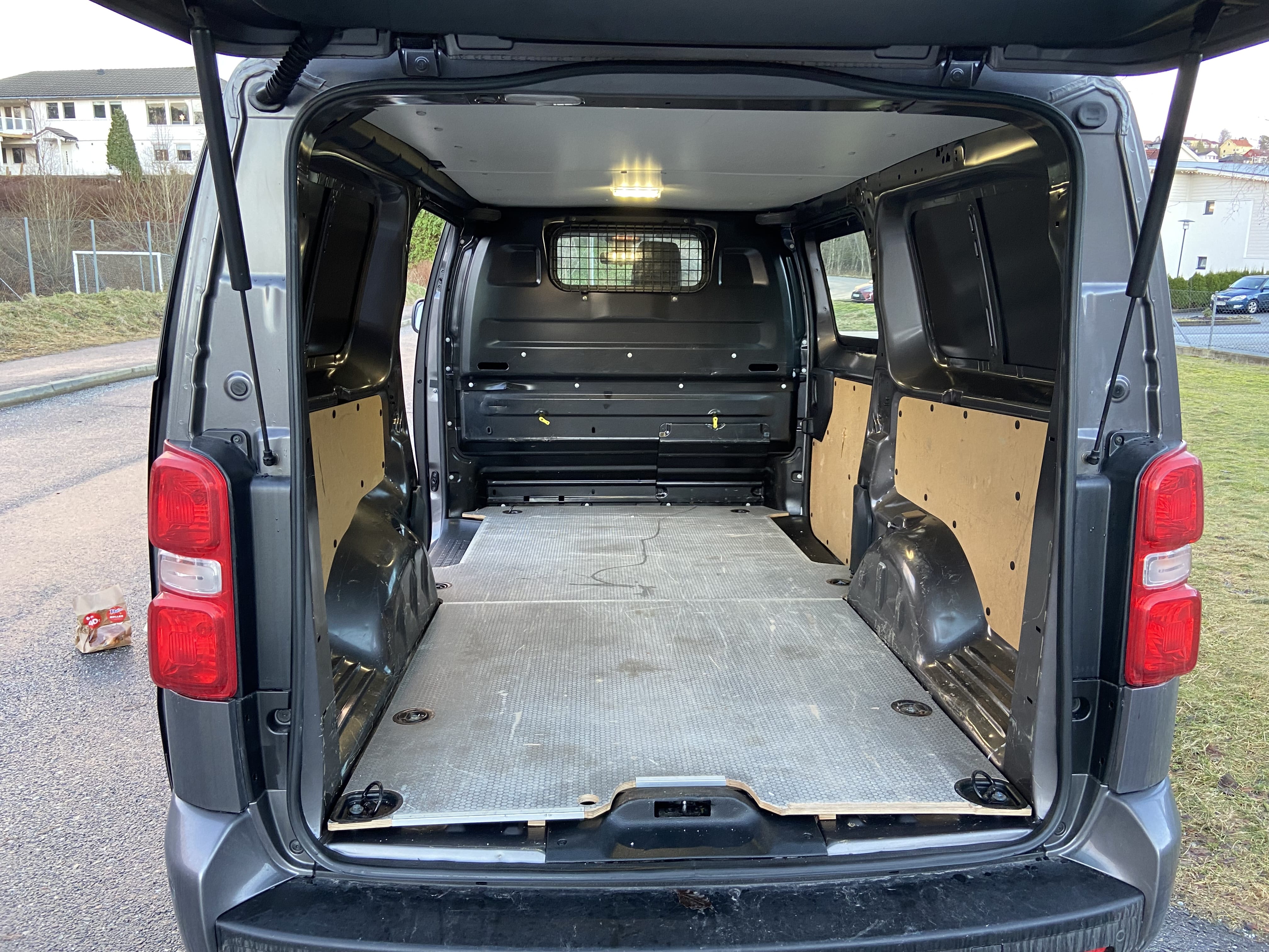 Toyota Proace Verso med Bluetooth audio