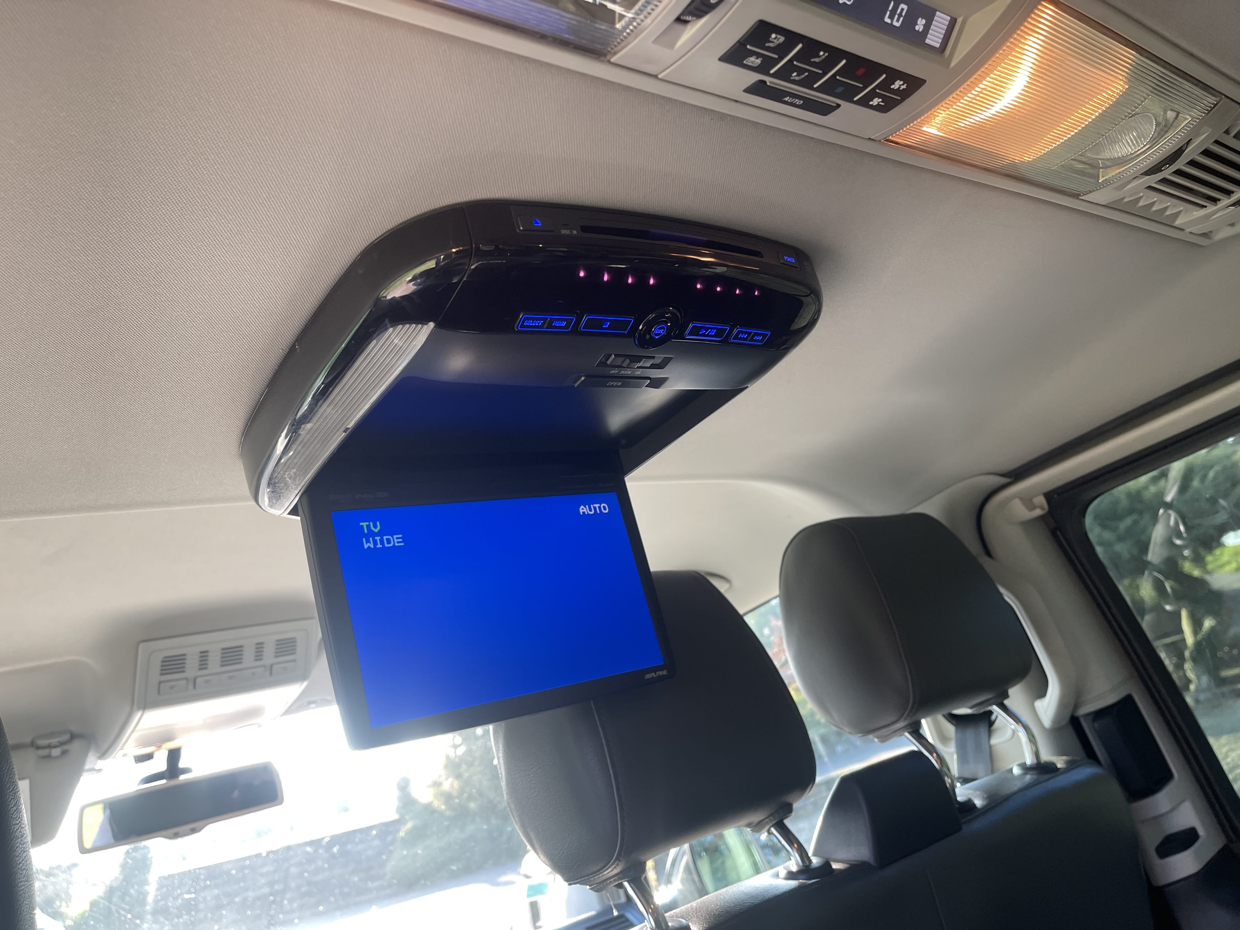 Volkswagen Caravelle avec Audio Bluetooth