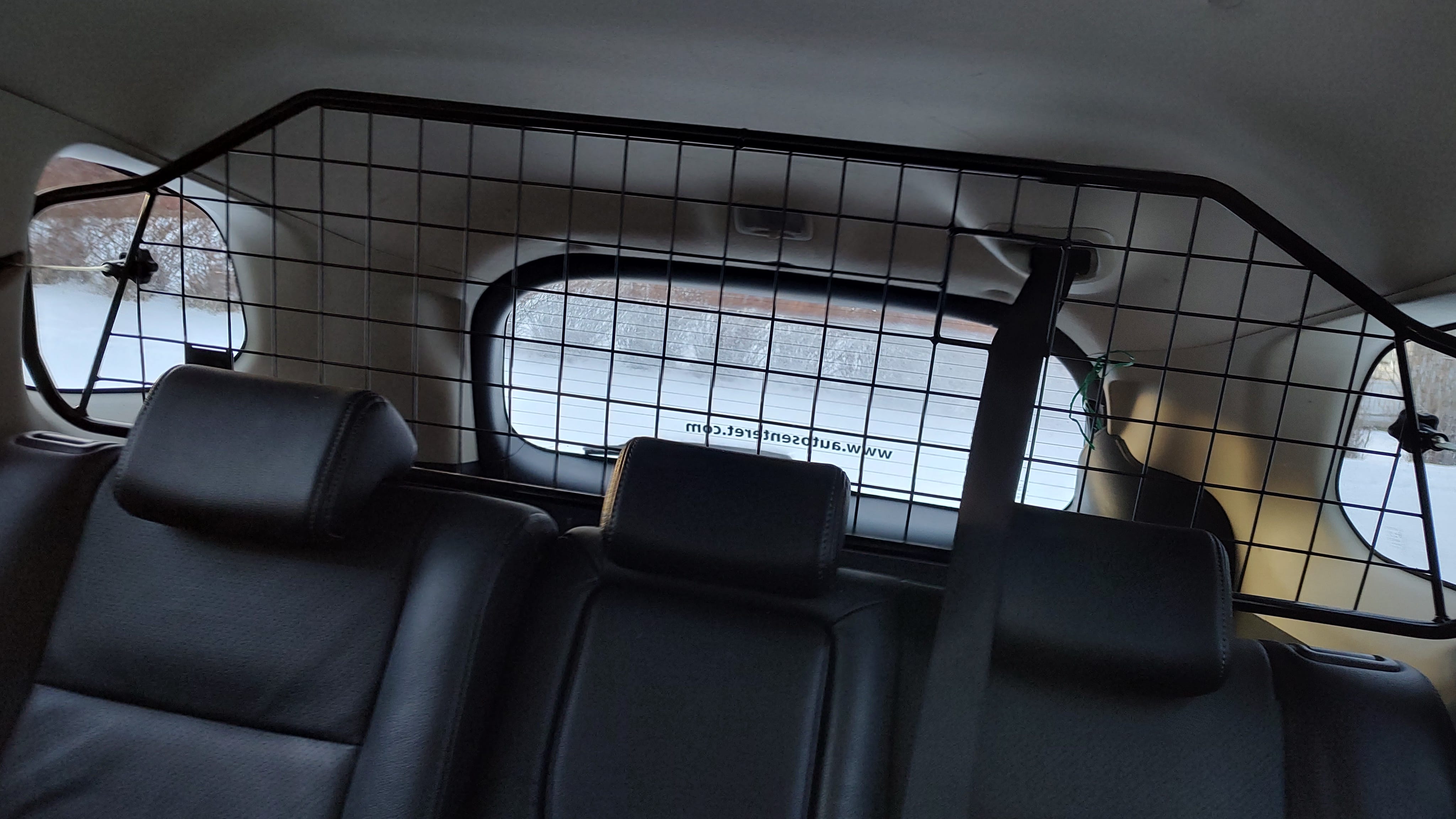 Mitsubishi Outlander CW0, ladbar hybrid med Firehjulstrekk