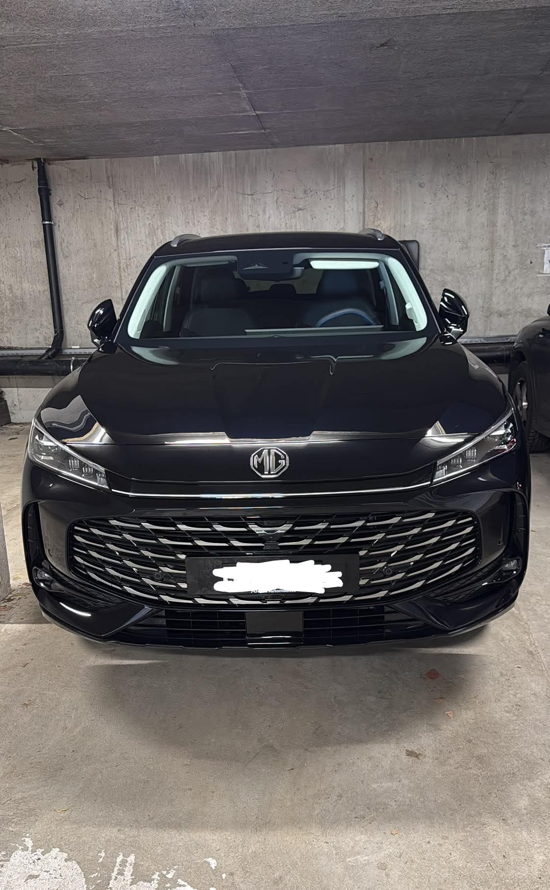 MG HS PHEV VERSION 2025 LUXURY BLACK avec Siège bébé