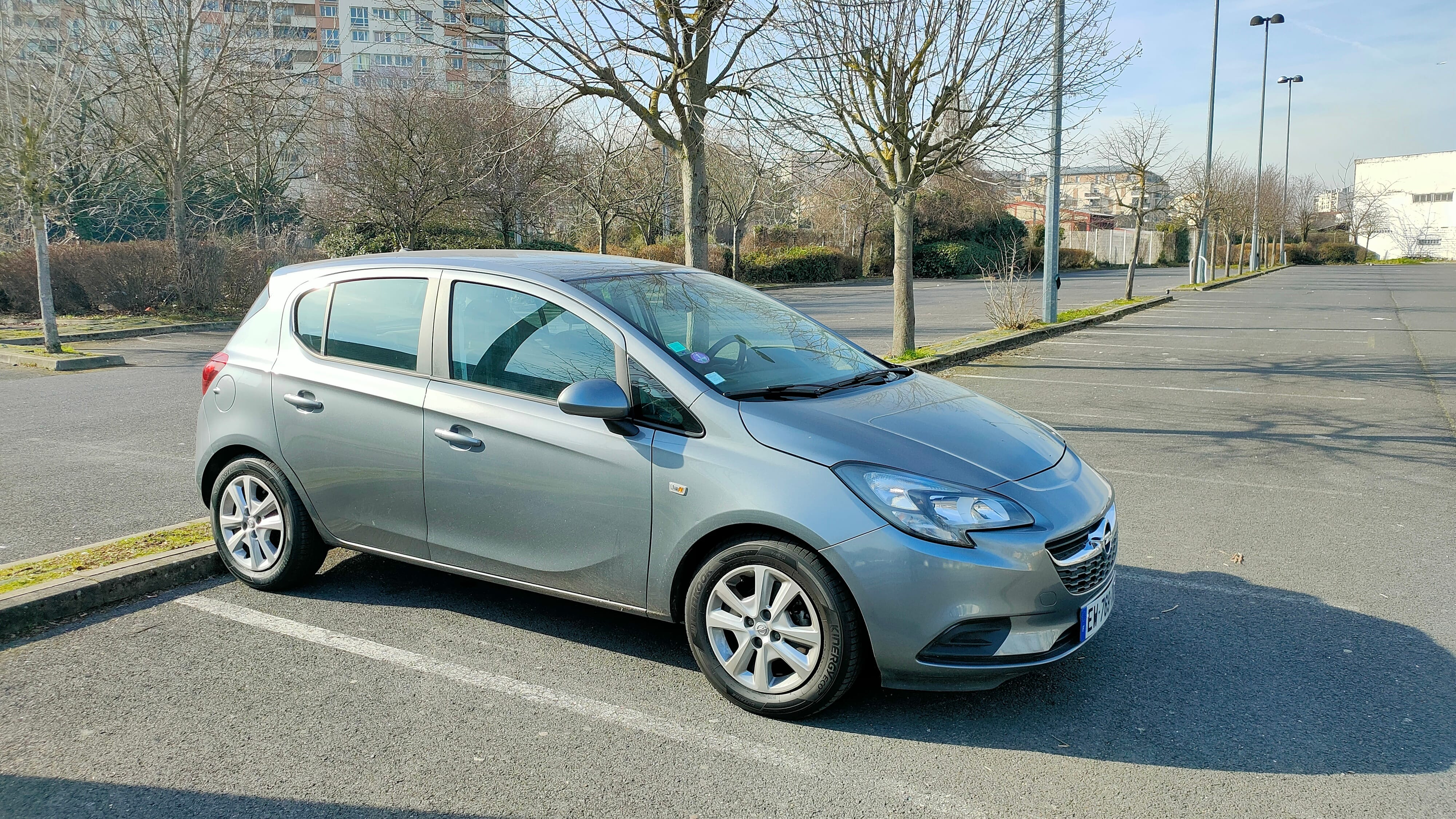 Opel Corsa avec Climatisation