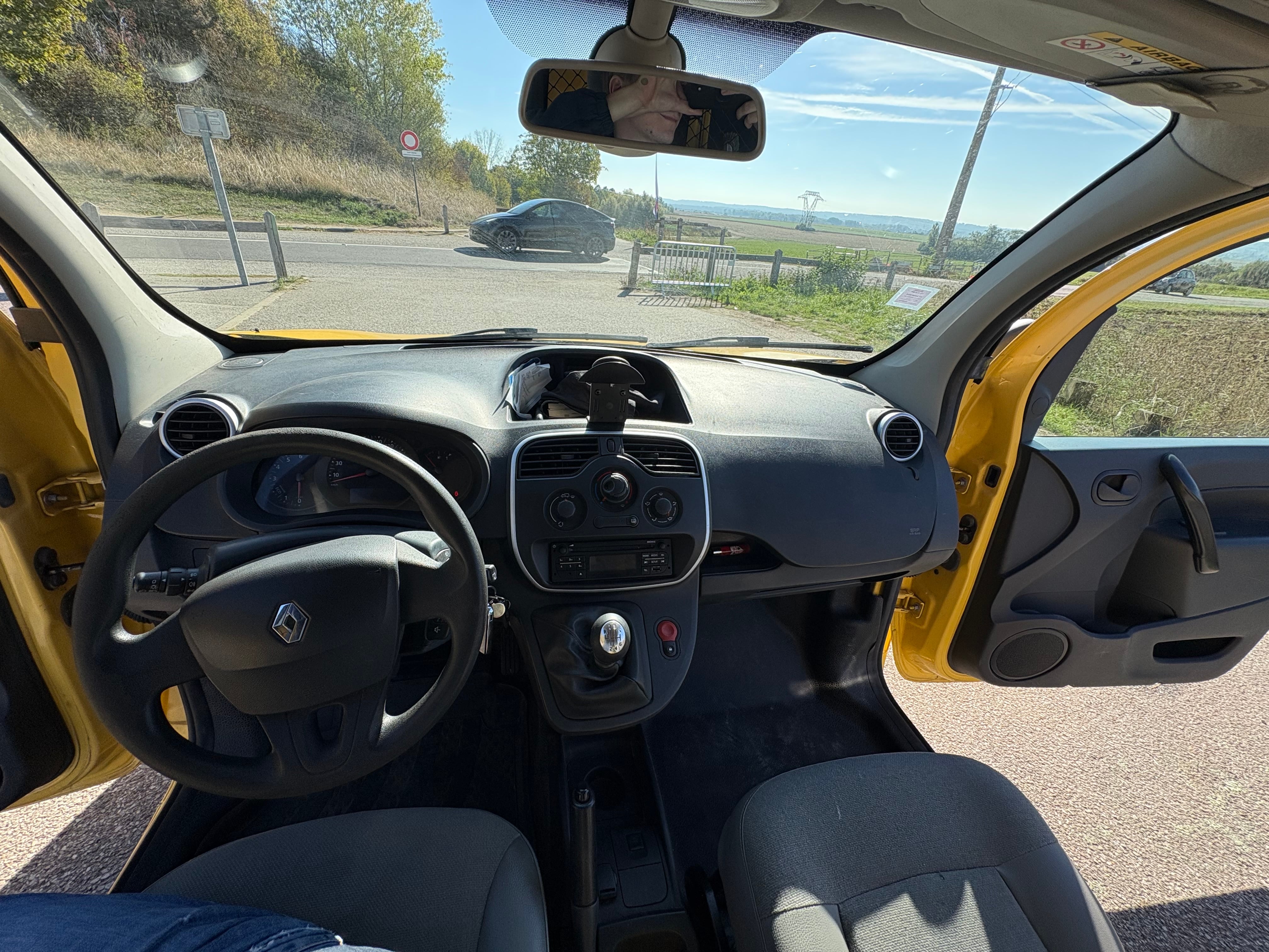 Renault Kangoo Fourgon 1.5 dci avec Régulateur de vitesse