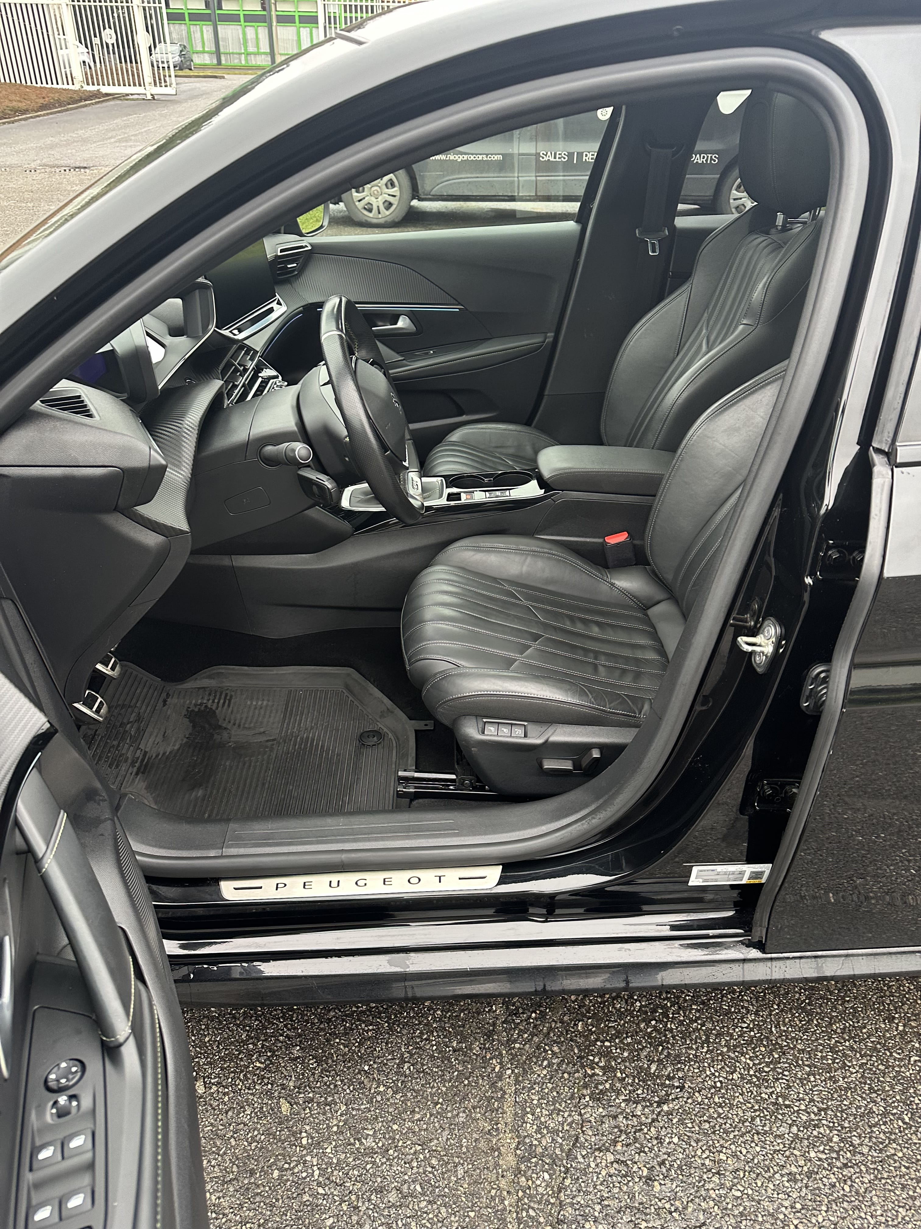 Peugeot 208 GT Line met Bluetooth audio