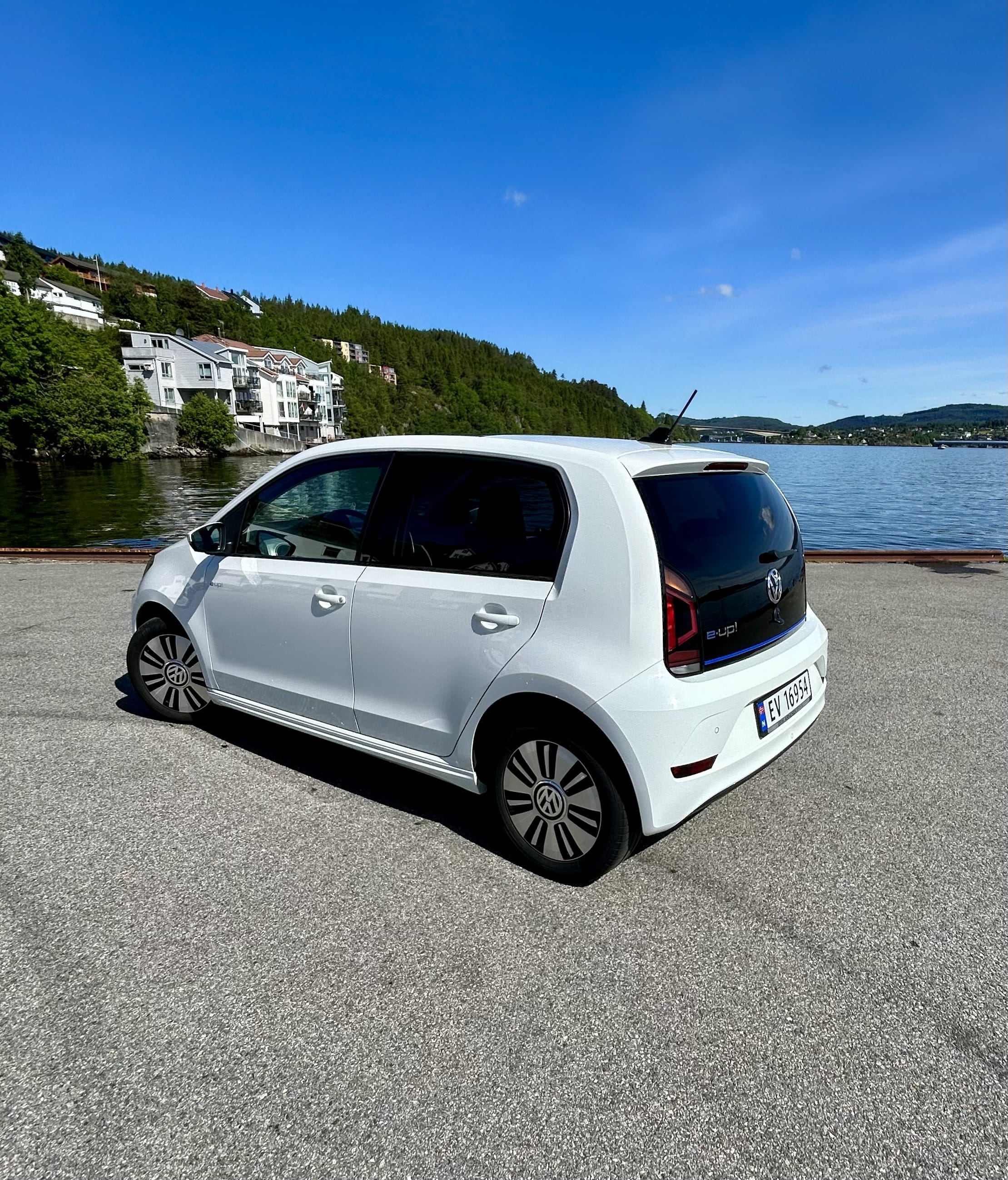 Volkswagen Up! med Ryggekamera