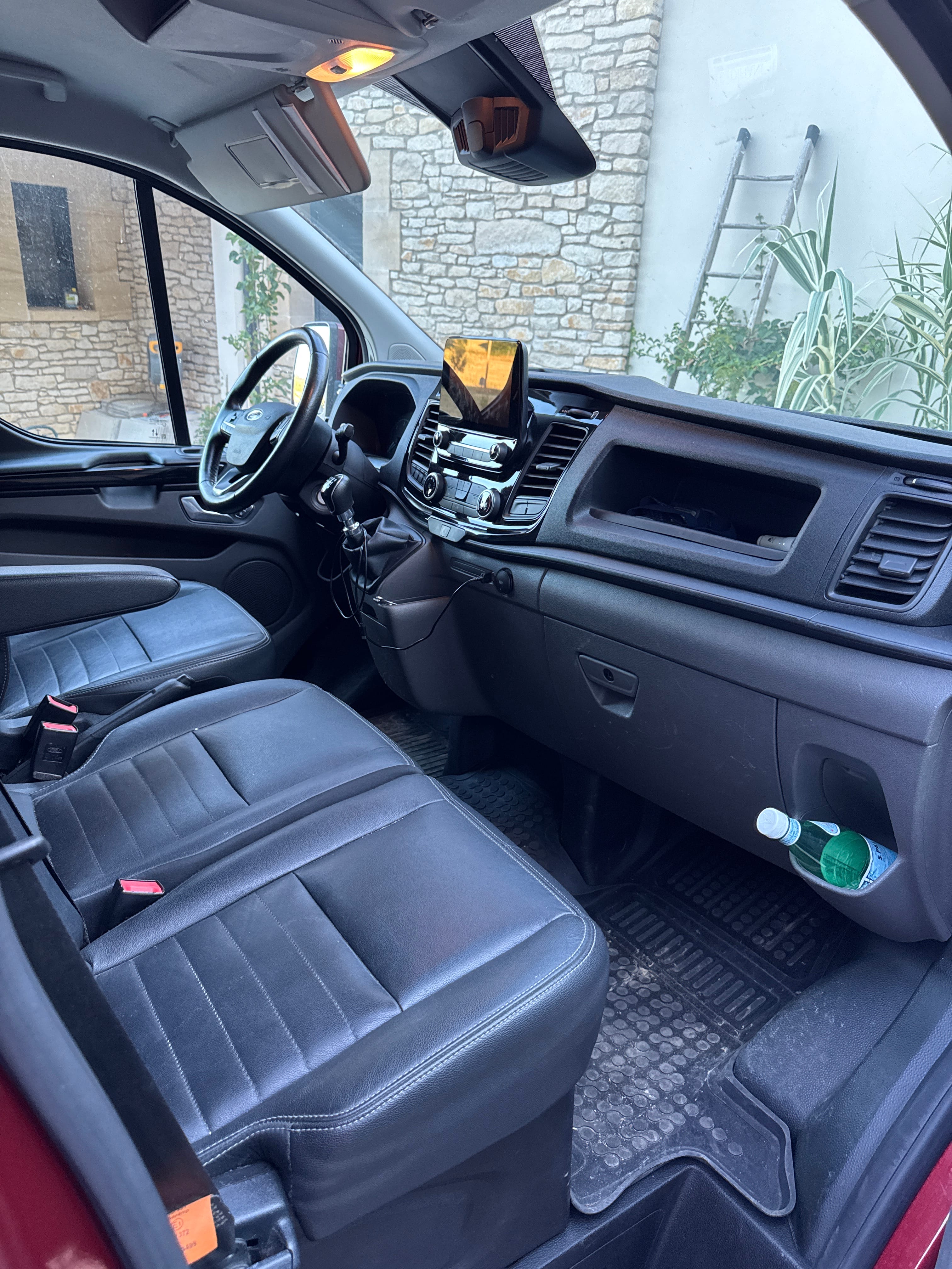 Ford Transit Custom Fourgon avec Port USB
