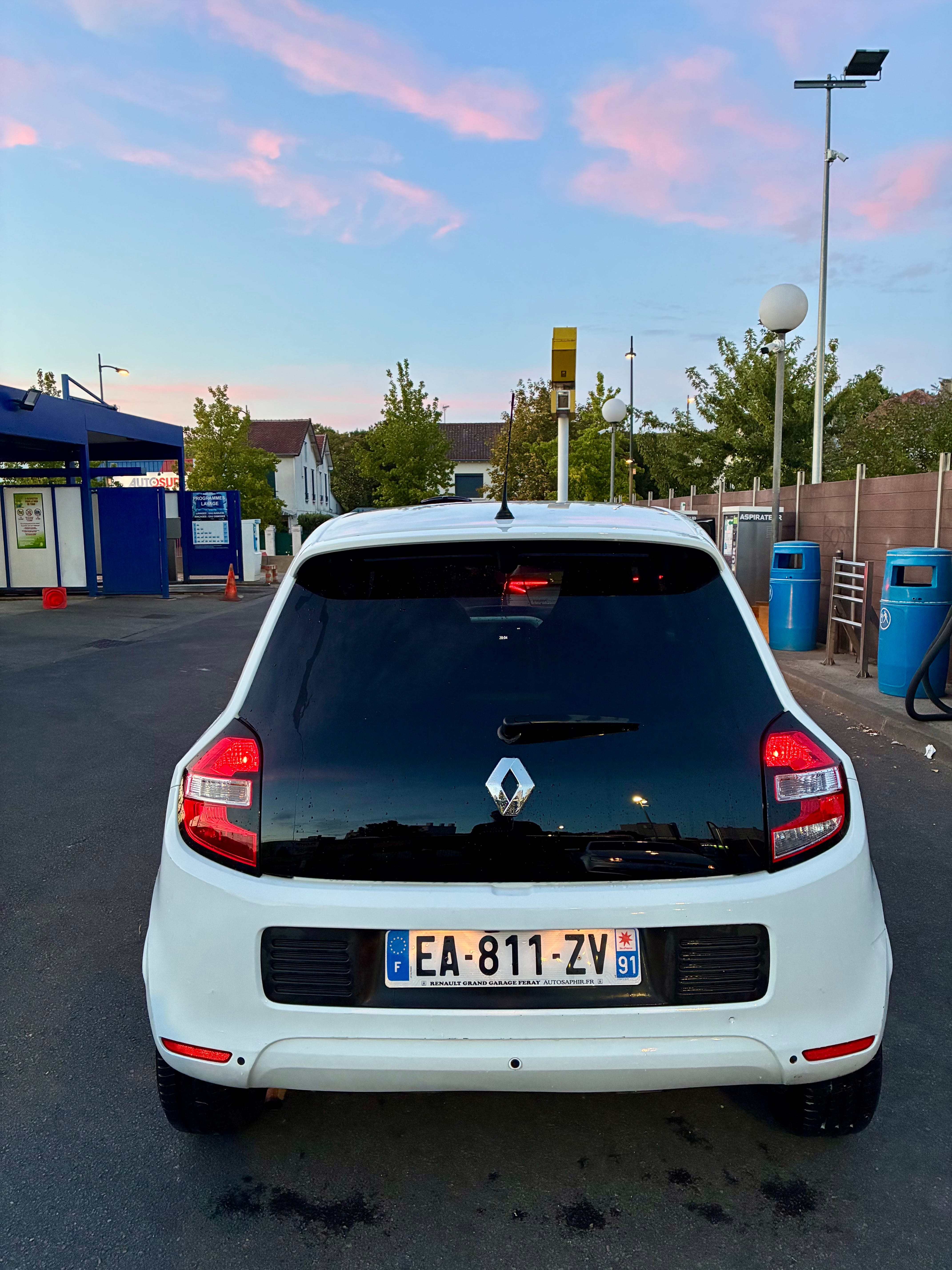 Renault Twingo III avec GPS