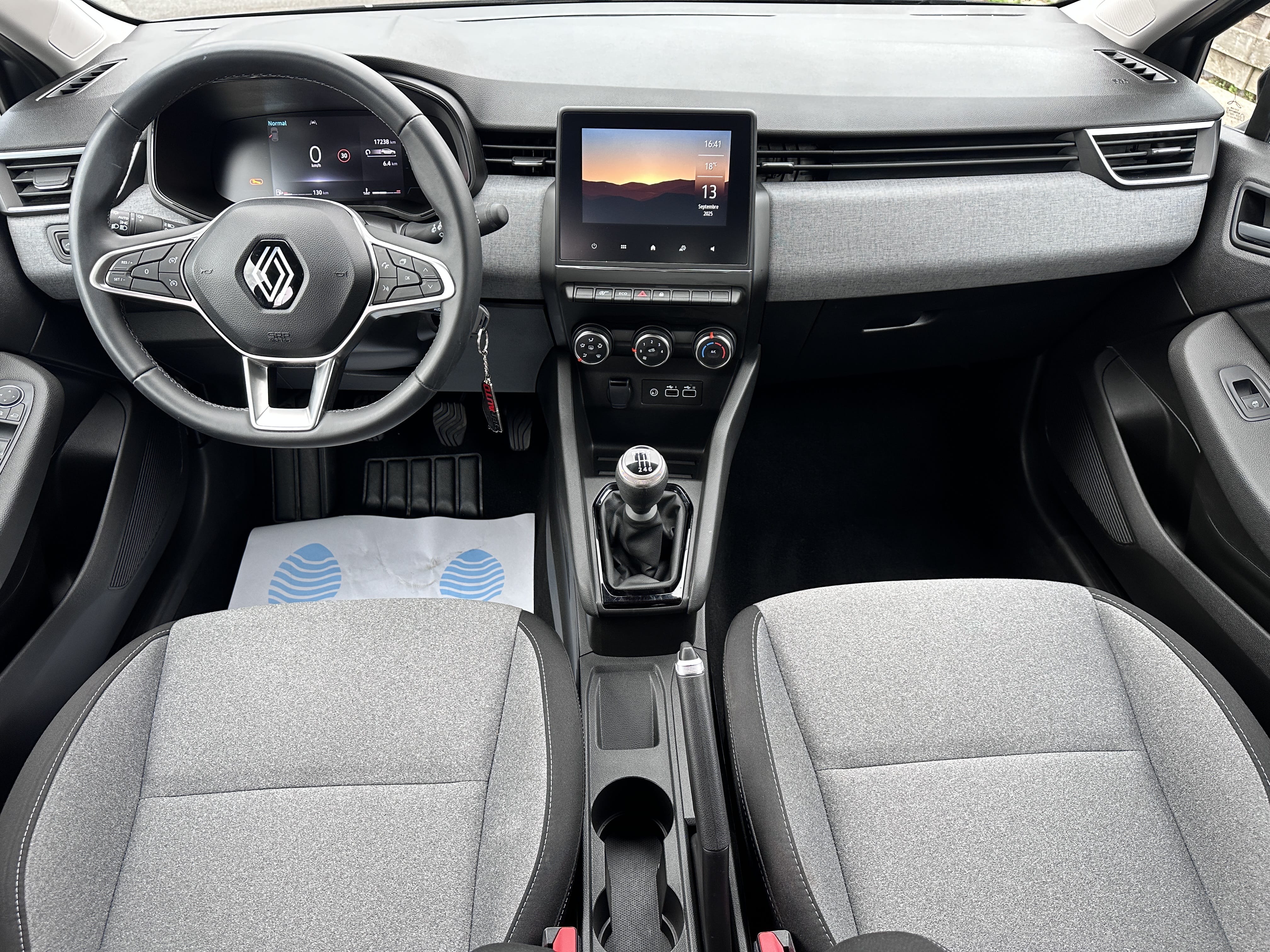 Renault Clio avec GPS