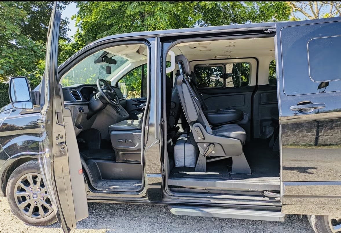 Ford Tourneo Custom avec Audio Bluetooth