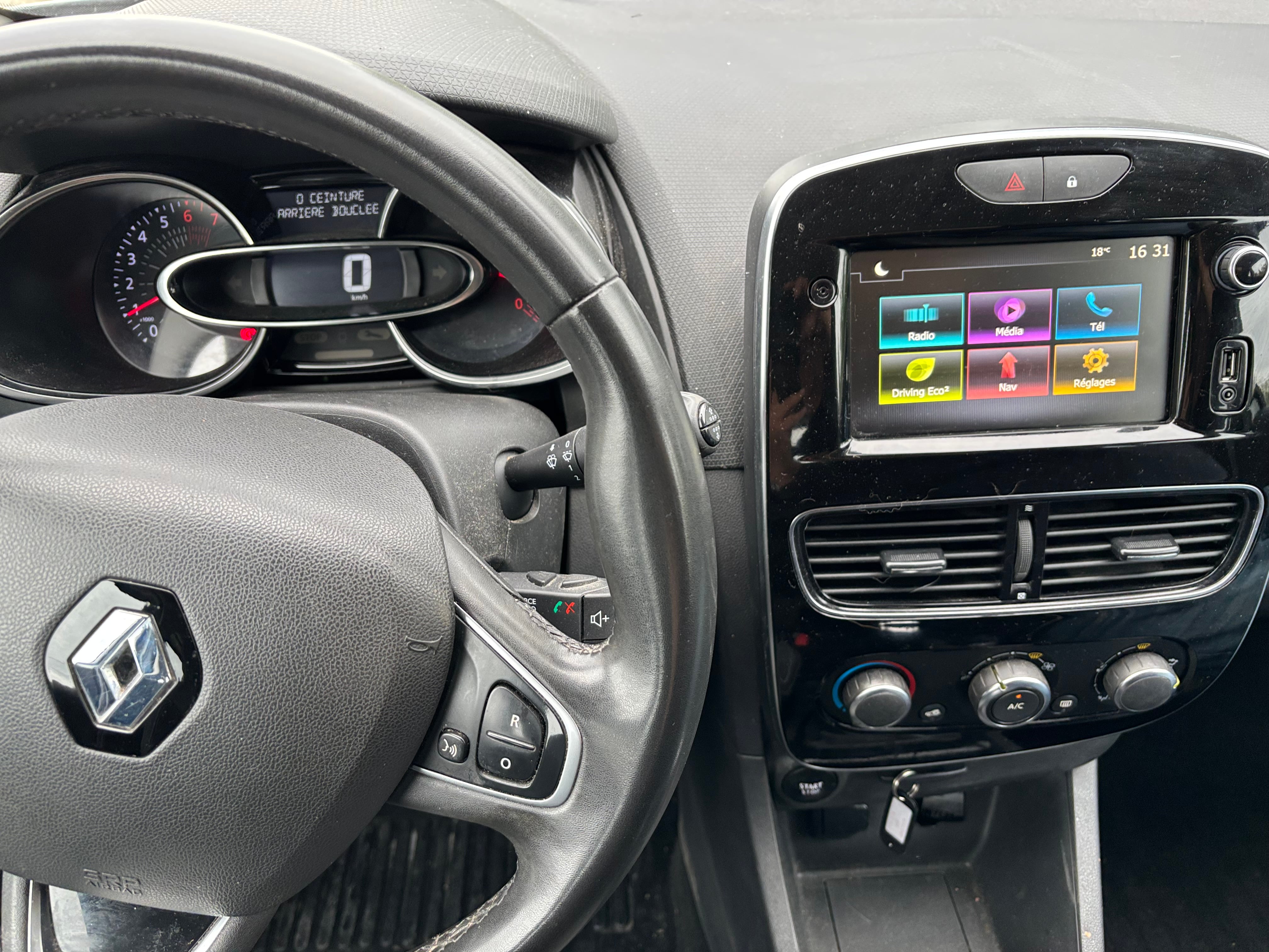 Renault Clio Estate avec Audio Bluetooth