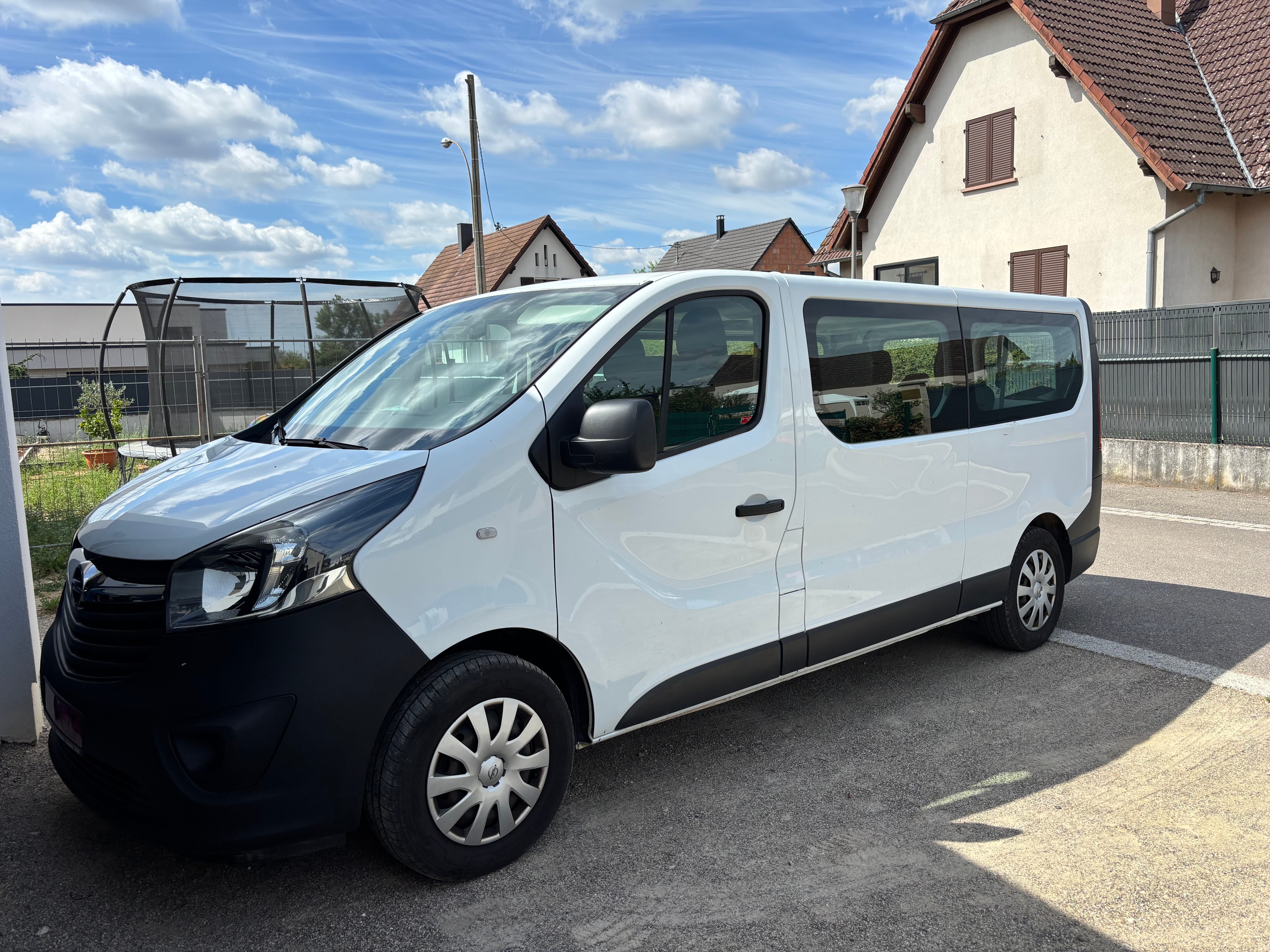 Opel Vivaro, 2019, Diesel, 9 places et plus