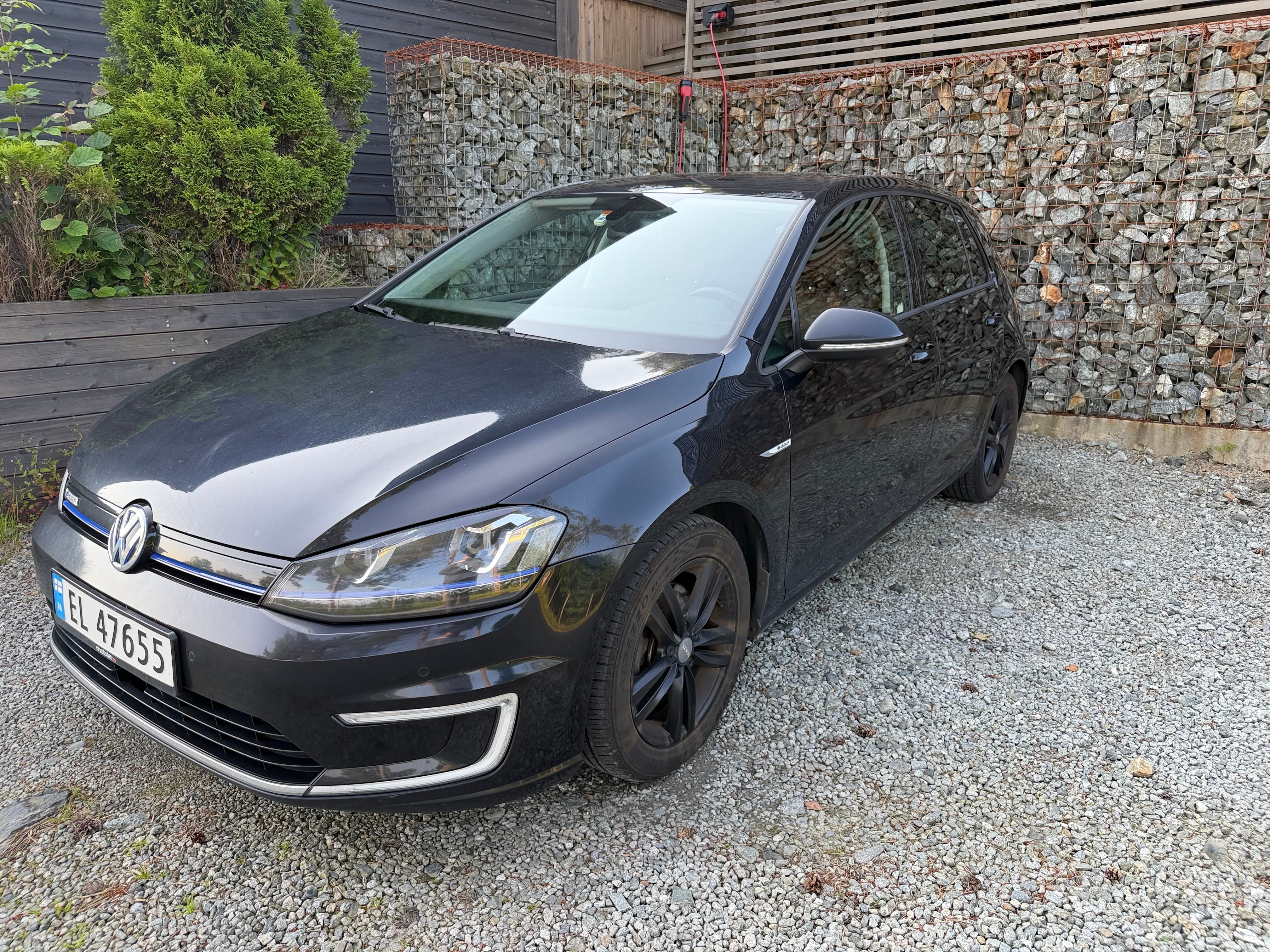 Volkswagen e-Golf, 2014, Electric, automatic