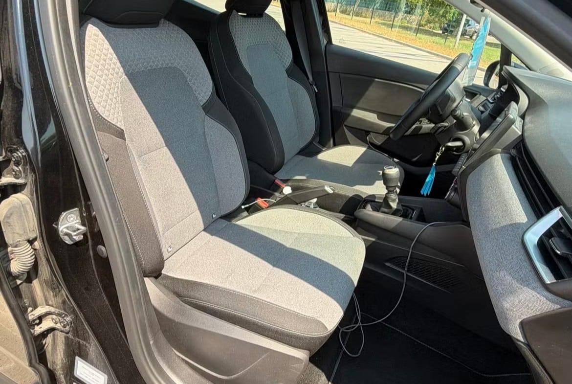 Renault Clio Alpine avec GPS