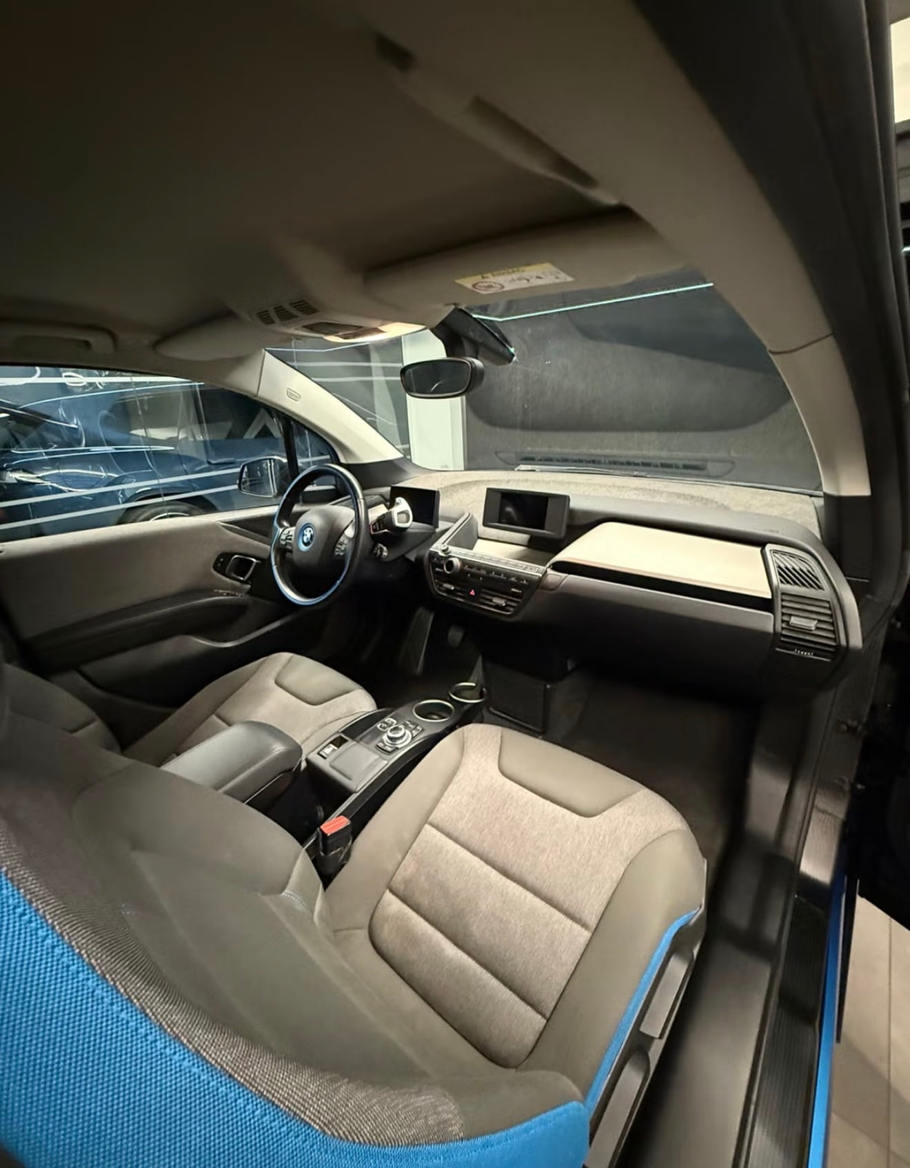 BMW i3 med USB ladeuttak