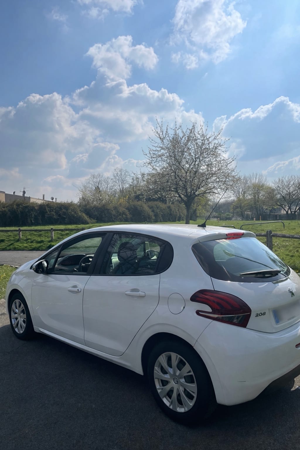 Peugeot 208 avec Climatisation