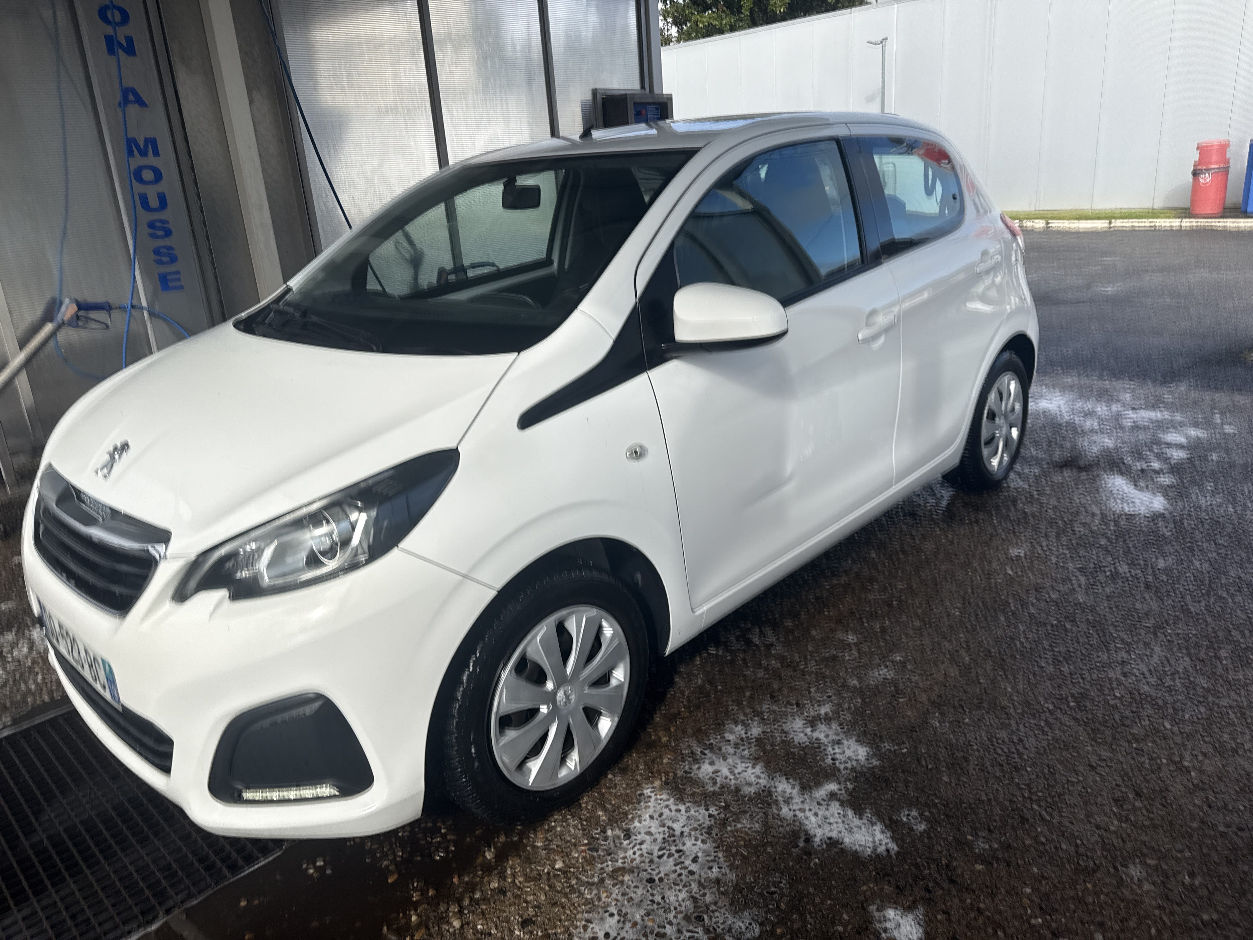 Peugeot 108 avec Climatisation