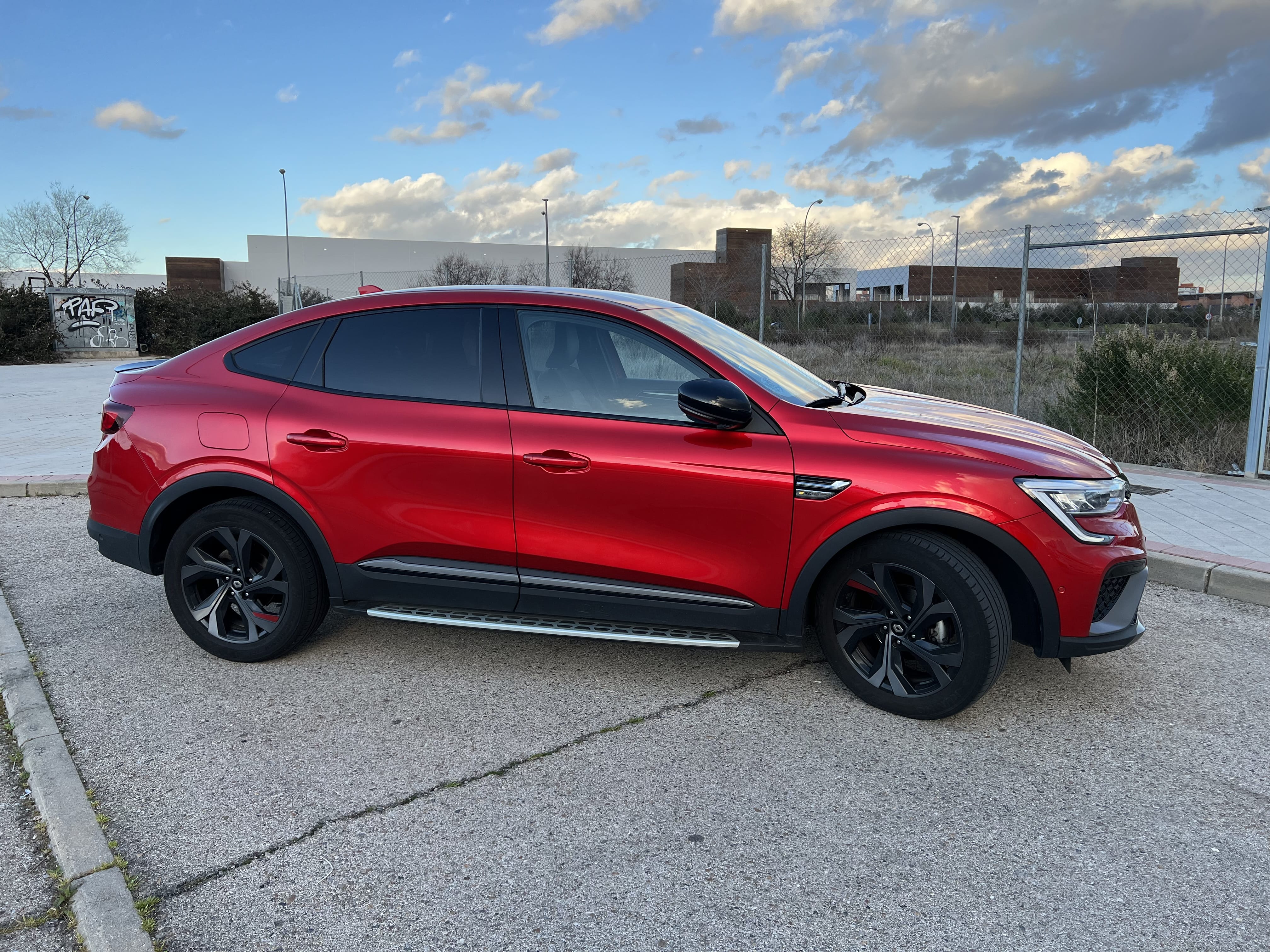 Renault Arkana RS Line con Aire acondicionado