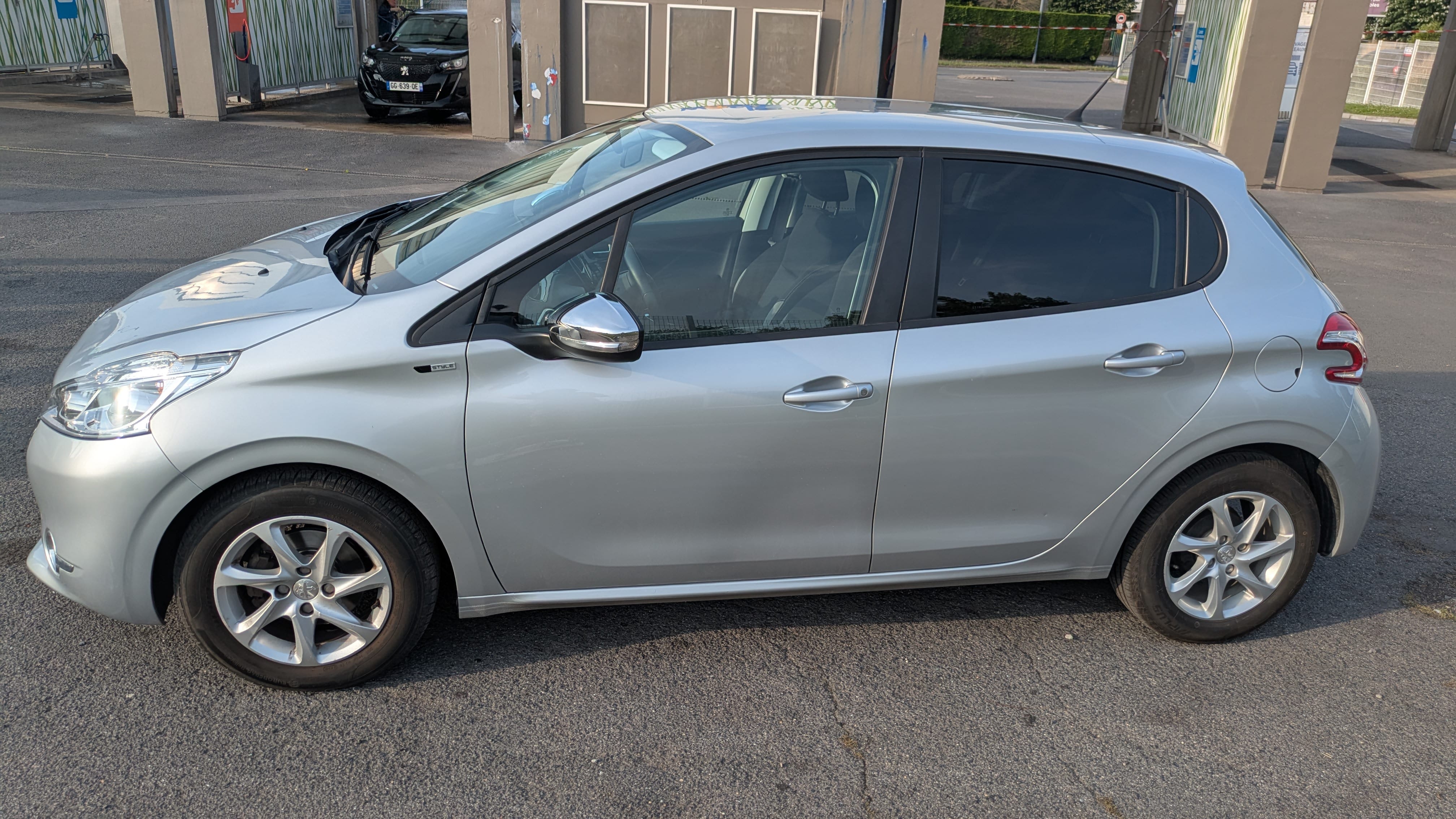 Peugeot 208 avec Climatisation