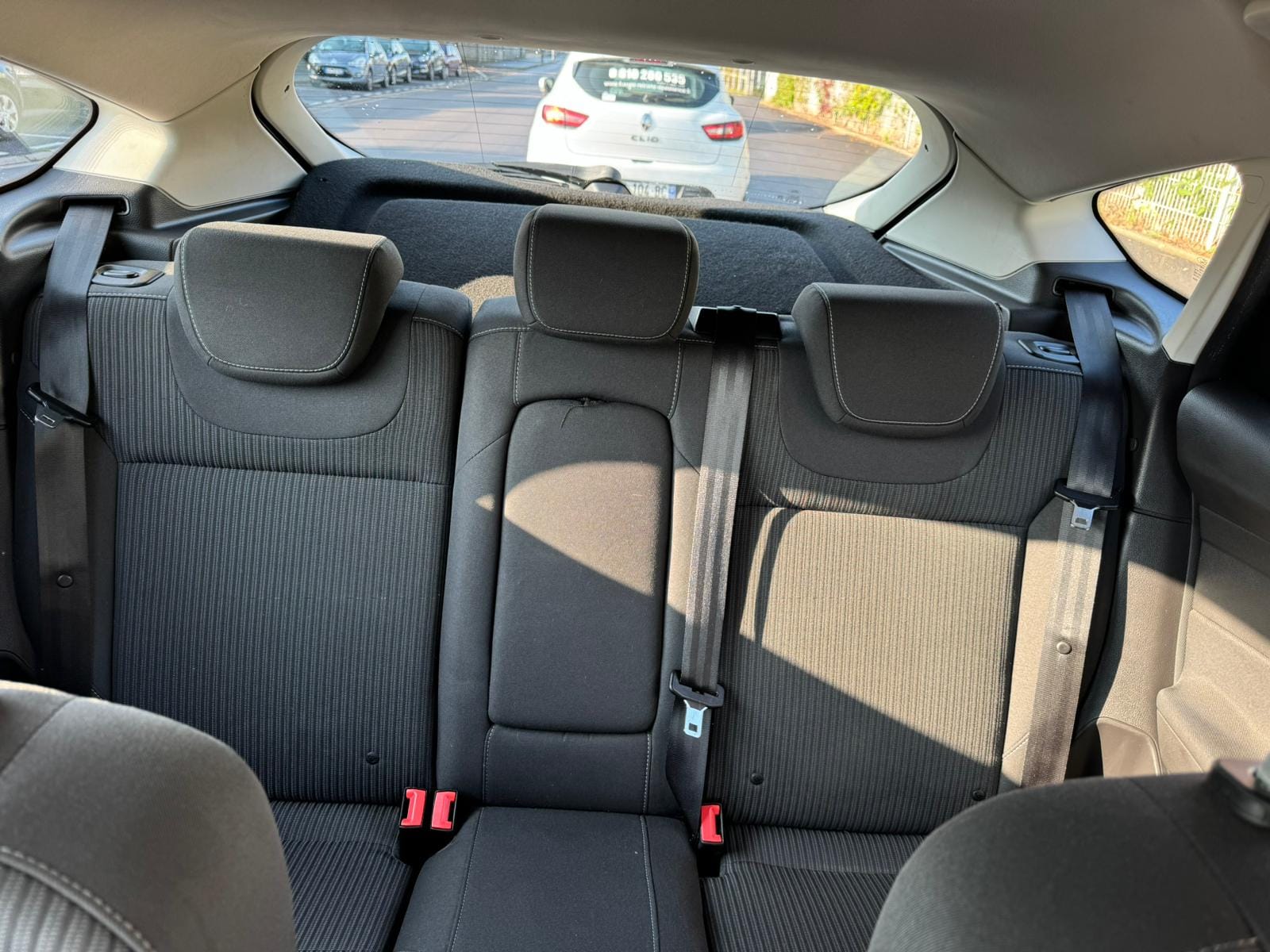 Ford Focus avec Entrée audio / iPod