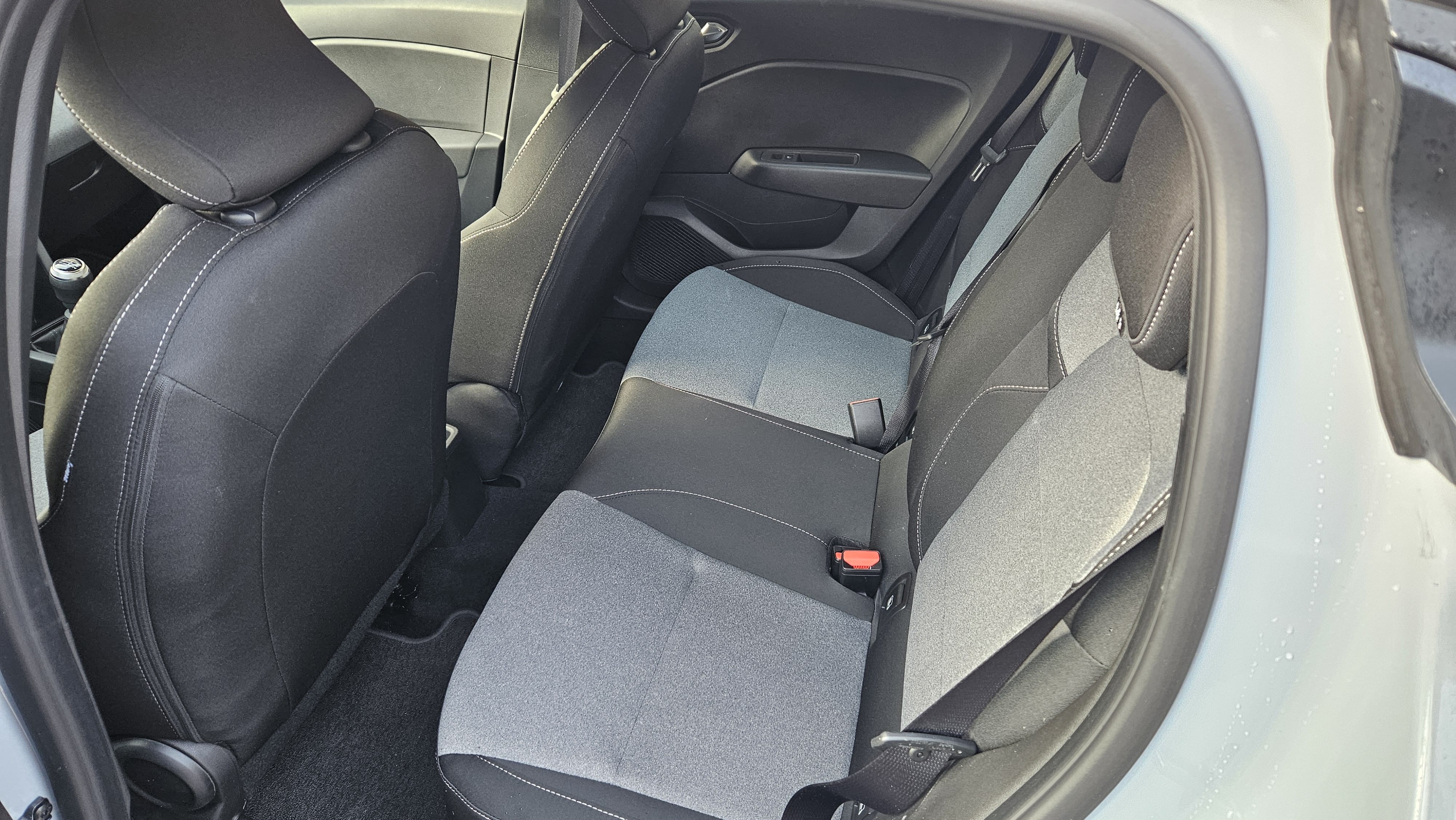 Renault Clio avec Entrée audio / iPod