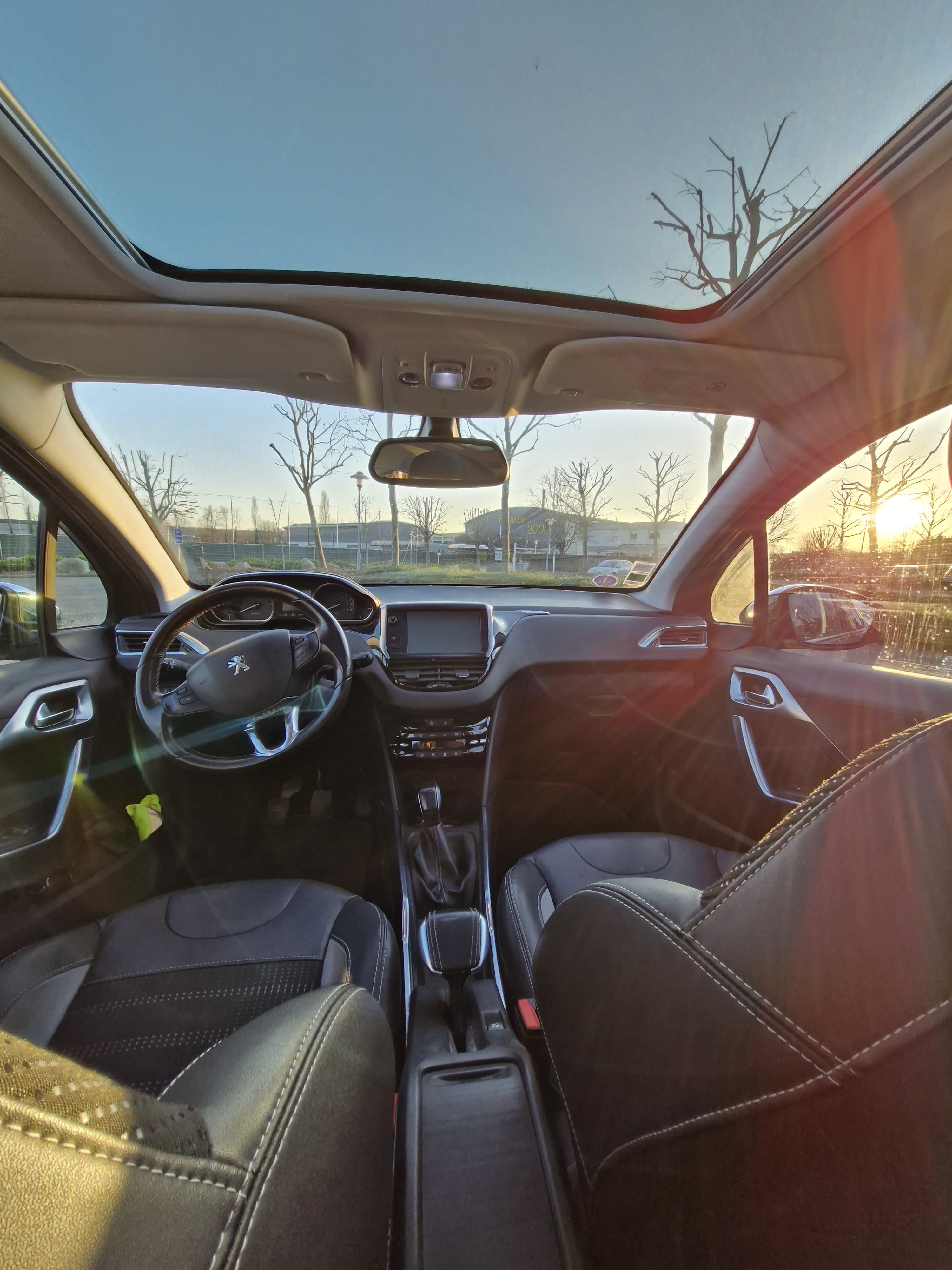 Peugeot 2008 1.6 vti