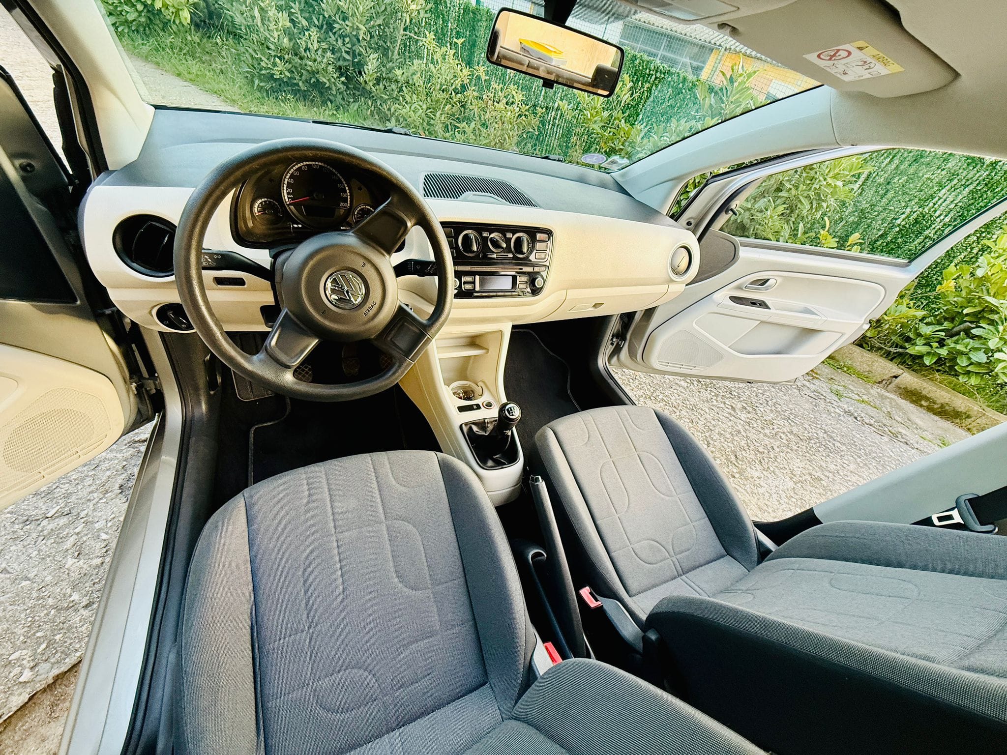 Volkswagen Up! avec Port USB