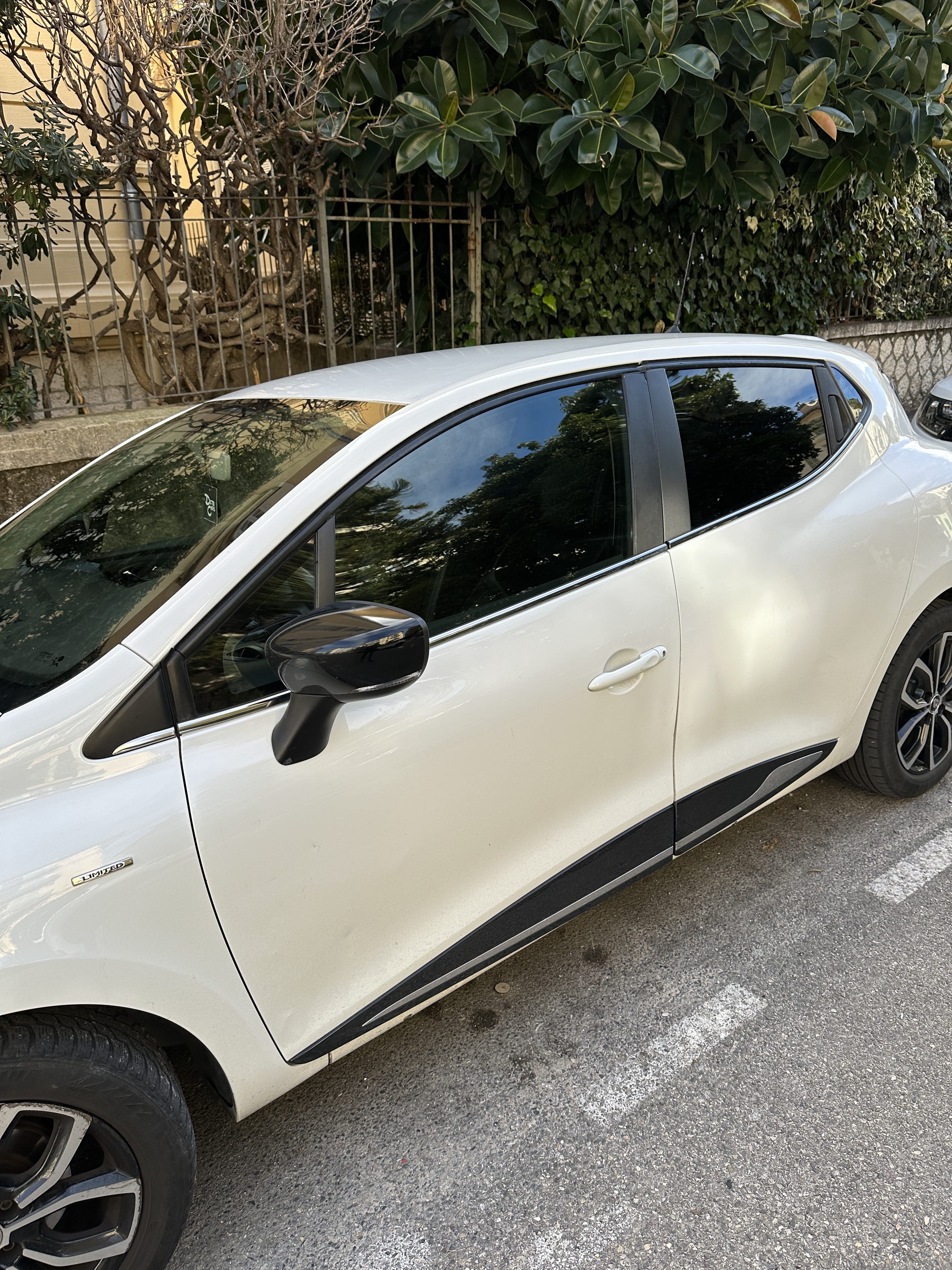 Renault Clio avec Climatisation